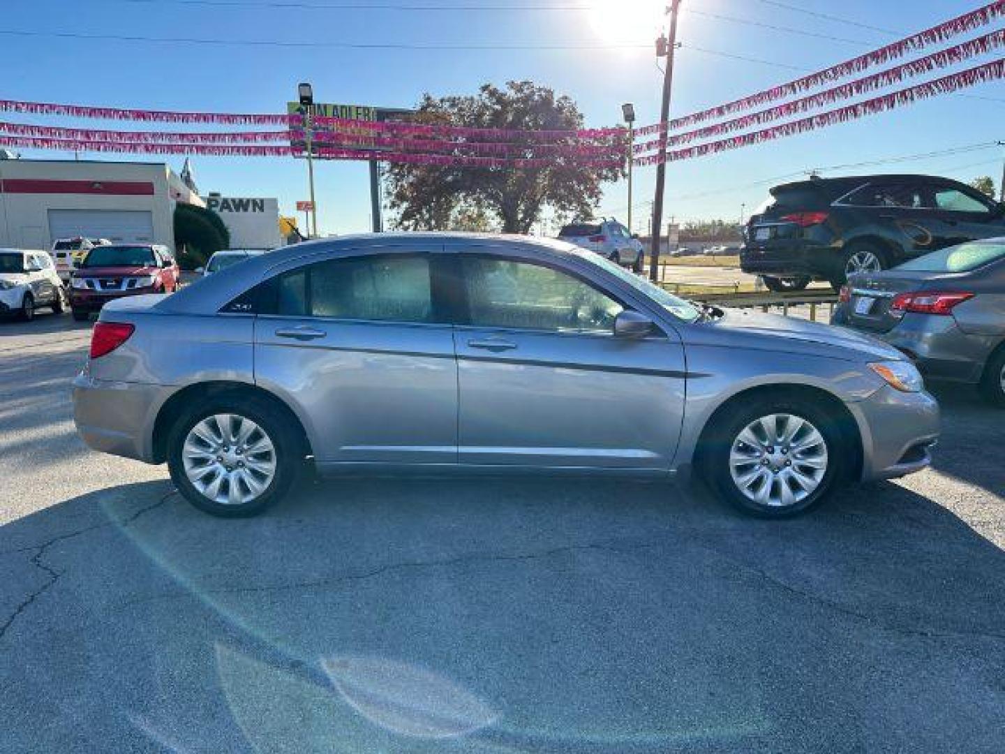 2014 Chrysler 200 LX (1C3CCBABXEN) with an 2.4L L4 DOHC 16V engine, 6-Speed Automatic transmission, located at 2715 W Pioneer Pkwy, Arlington, TX, 76013, (817) 265-9009, 32.710262, -97.153236 - Photo#5