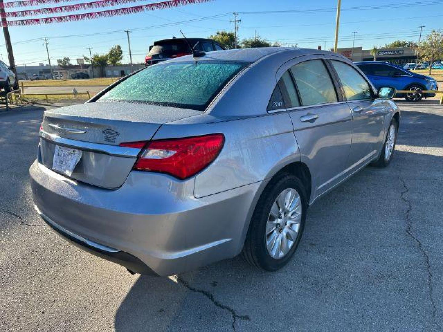 2014 Chrysler 200 LX (1C3CCBABXEN) with an 2.4L L4 DOHC 16V engine, 6-Speed Automatic transmission, located at 2715 W Pioneer Pkwy, Arlington, TX, 76013, (817) 265-9009, 32.710262, -97.153236 - Photo#6