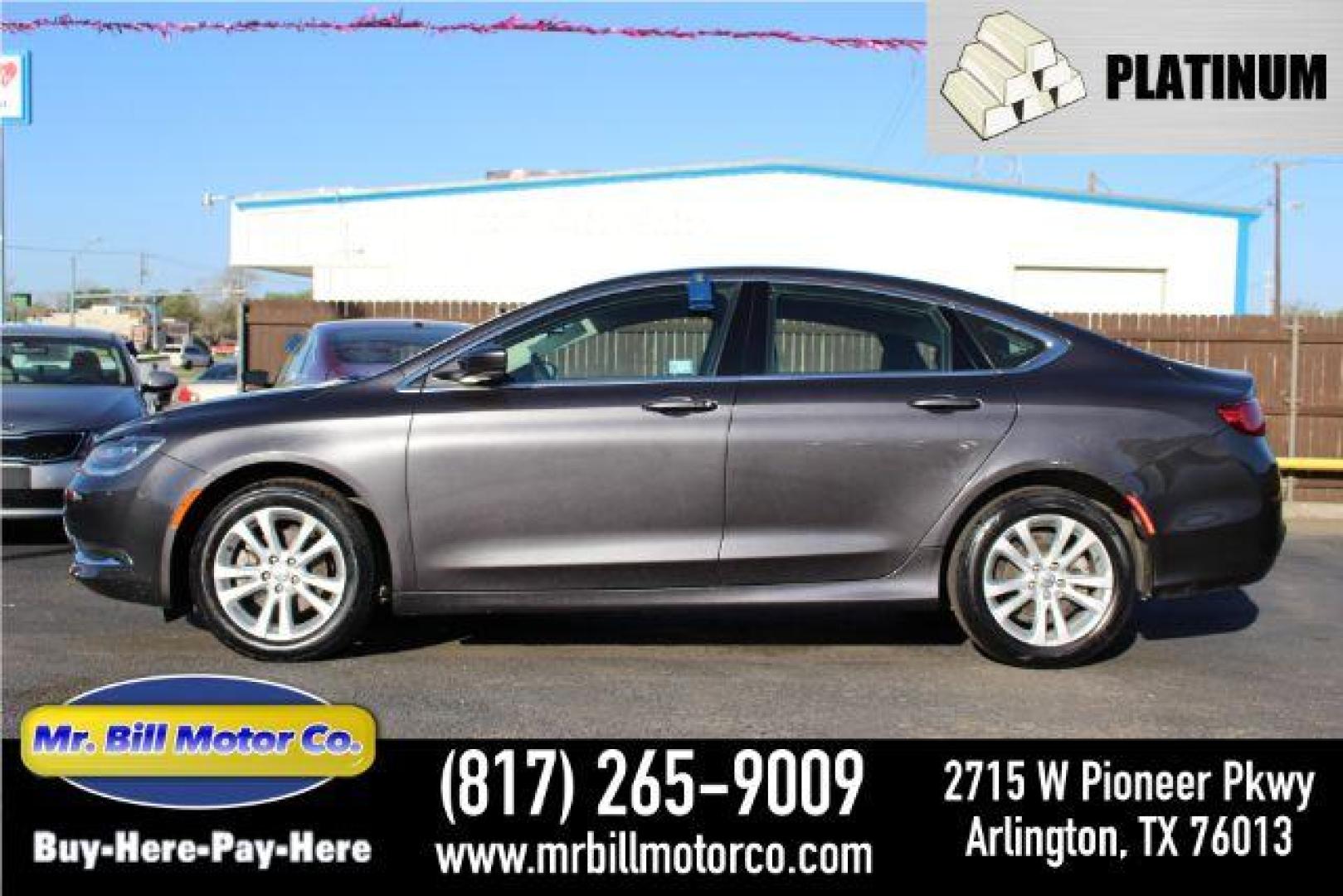 2015 GRAY Chrysler 200 Limited (1C3CCCAB8FN) with an 2.4L L4 DOHC 16V engine, 9-Speed Automatic transmission, located at 2715 W Pioneer Pkwy, Arlington, TX, 76013, (817) 265-9009, 32.710262, -97.153236 - Photo#0