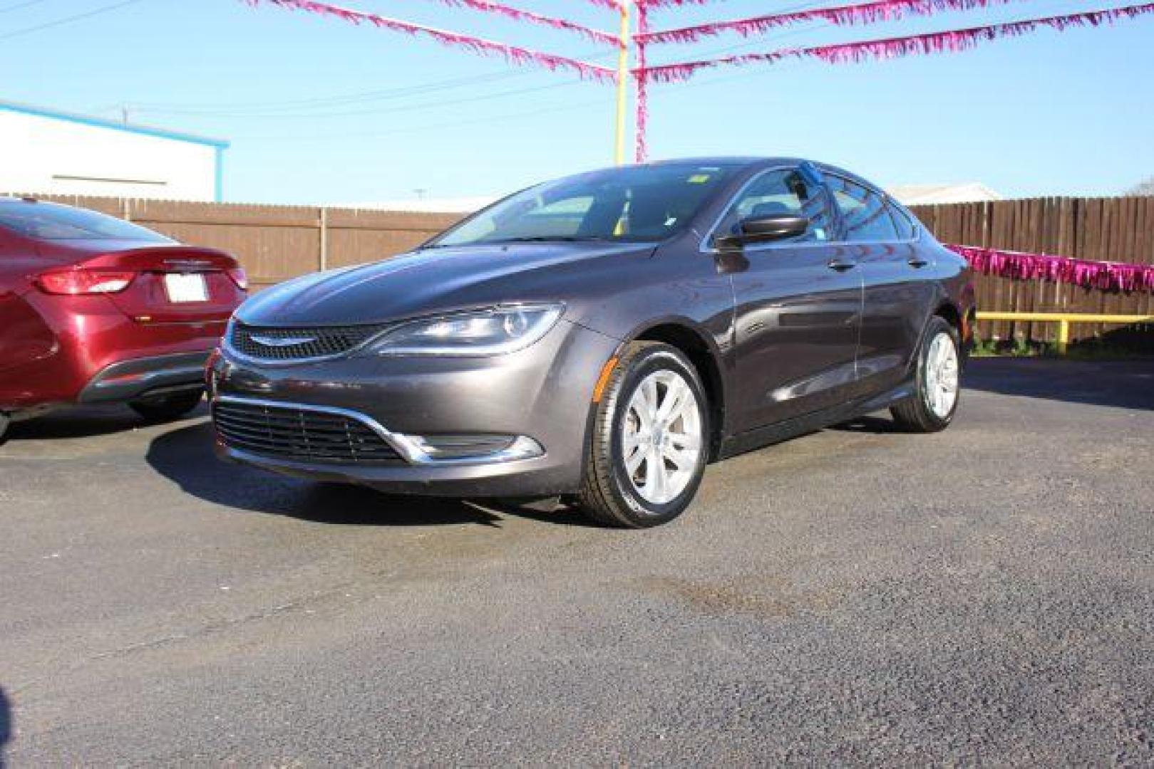 2015 GRAY Chrysler 200 Limited (1C3CCCAB8FN) with an 2.4L L4 DOHC 16V engine, 9-Speed Automatic transmission, located at 2715 W Pioneer Pkwy, Arlington, TX, 76013, (817) 265-9009, 32.710262, -97.153236 - Photo#19