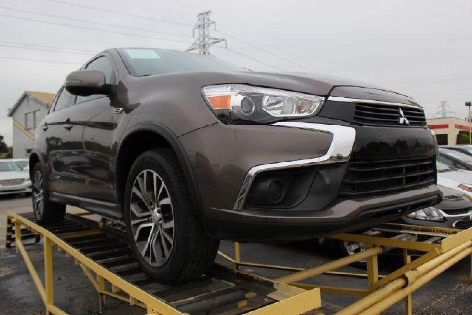 2017 BROWN Mitsubishi Outlander Sport 2.0 ES CVT (JA4AP3AU2HZ) with an 2.0L L4 DOHC 16V engine, Continuously Variabl transmission, located at 2715 W Pioneer Pkwy, Arlington, TX, 76013, (817) 265-9009, 32.710262, -97.153236 - Photo#2