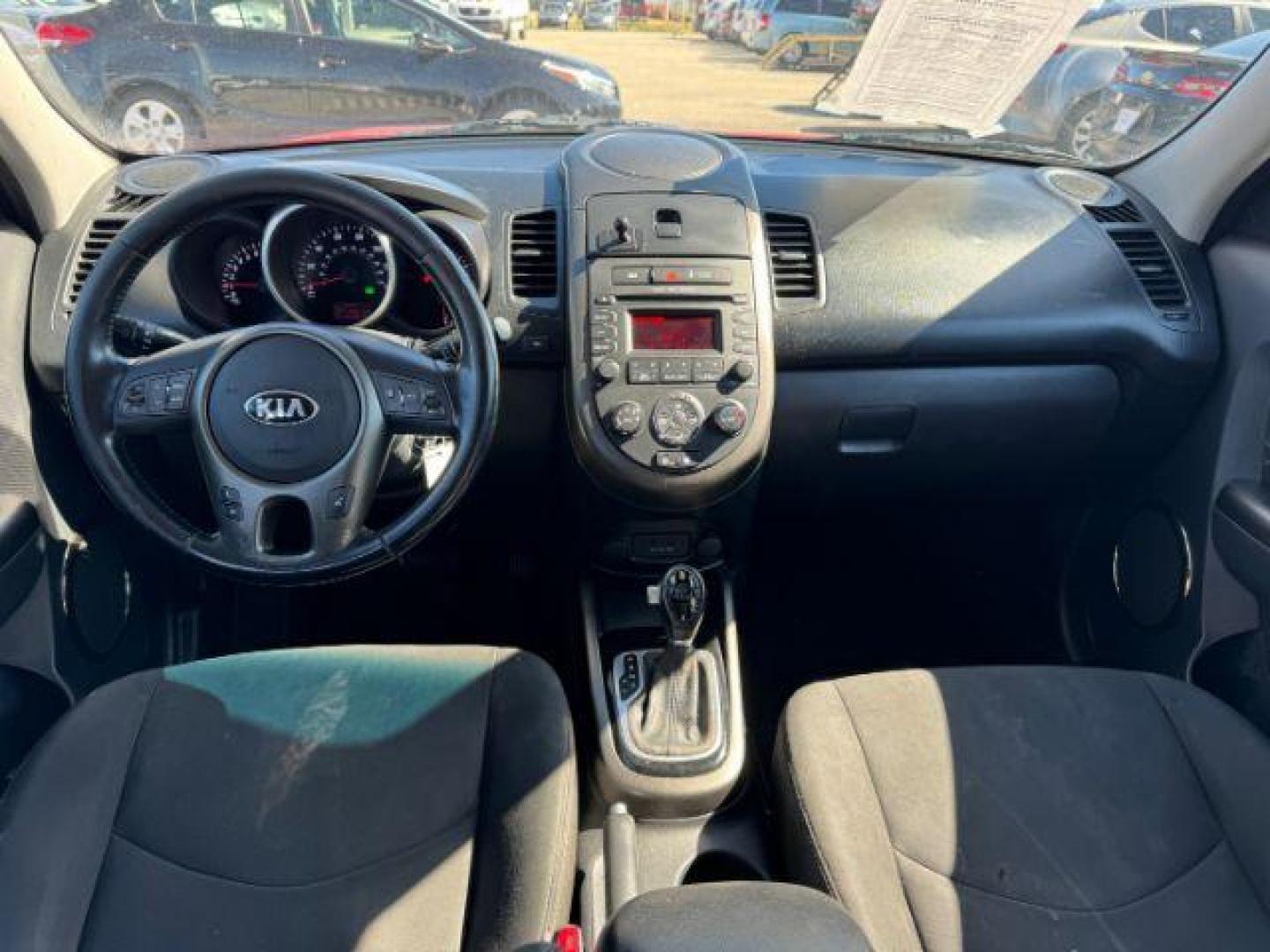 2015 Kia Soul + (KNDJP3A51F7) with an 2.0L L4 DOHC 16V engine, 6-Speed Automatic transmission, located at 2715 W Pioneer Pkwy, Arlington, TX, 76013, (817) 265-9009, 32.710262, -97.153236 - Photo#10