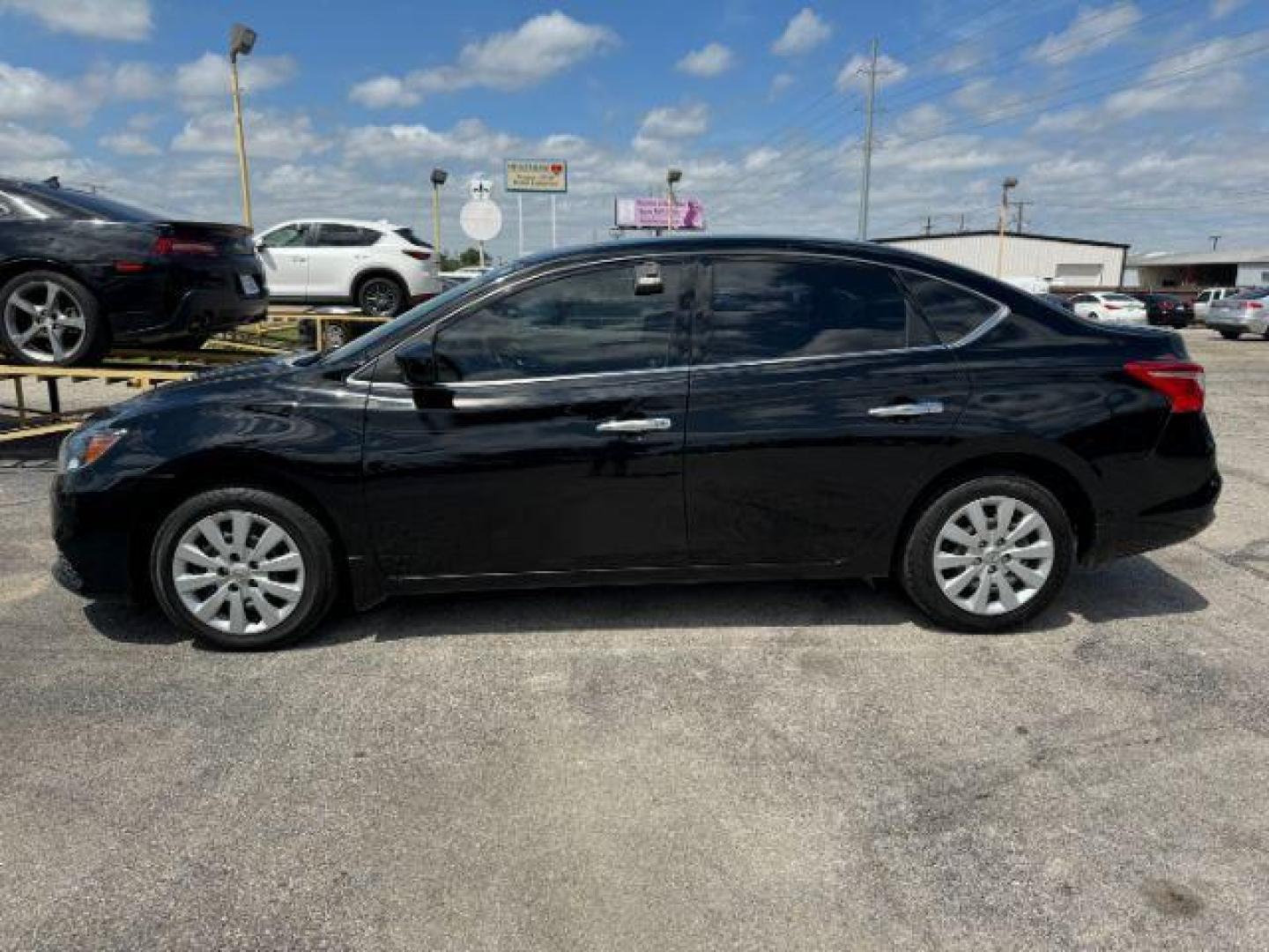 2019 BLACK Nissan Sentra SL (3N1AB7AP1KY) with an 1.8L L4 SFI DOHC 16V engine, Continuously Variable Transmission transmission, located at 2715 W Pioneer Pkwy, Arlington, TX, 76013, (817) 265-9009, 32.710262, -97.153236 - Photo#2