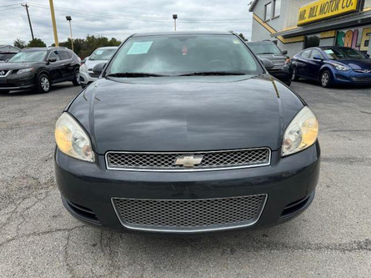 2013 GRAY Chevrolet Impala LS (Fleet) (2G1WF5E31D1) with an 3.6L V6 DOHC 16V FFV engine, 6-Speed Automatic transmission, located at 2715 W Pioneer Pkwy, Arlington, TX, 76013, (817) 265-9009, 32.710262, -97.153236 - Photo#4