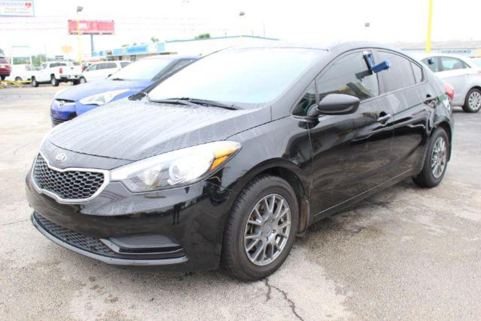 2014 BLACK Kia Forte LX A6 (KNAFK4A66E5) with an 1.8L L4 DOHC 16V engine, 6-Speed Automatic transmission, located at 2715 W Pioneer Pkwy, Arlington, TX, 76013, (817) 265-9009, 32.710262, -97.153236 - Photo#2