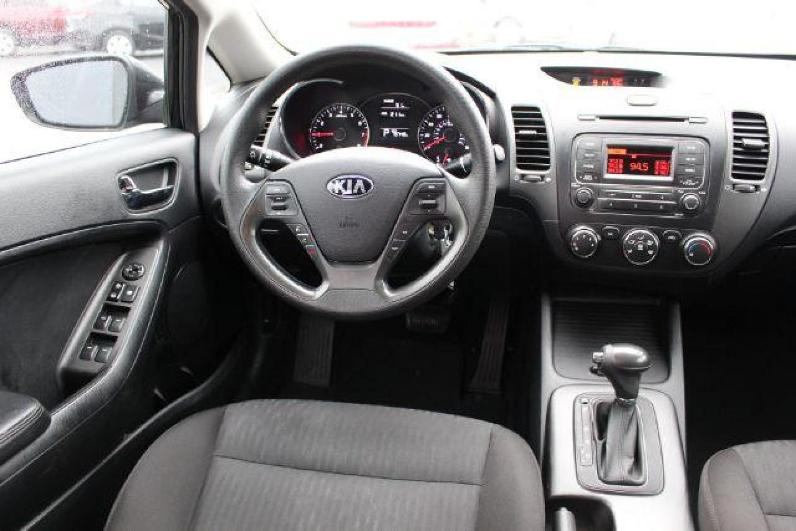 2014 BLACK Kia Forte LX A6 (KNAFK4A66E5) with an 1.8L L4 DOHC 16V engine, 6-Speed Automatic transmission, located at 2715 W Pioneer Pkwy, Arlington, TX, 76013, (817) 265-9009, 32.710262, -97.153236 - Photo#12