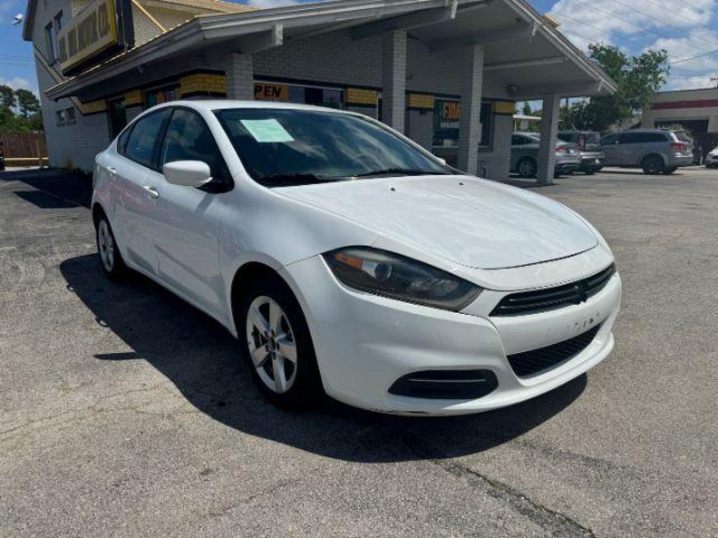 2016 WHITE Dodge Dart SXT (1C3CDFBBXGD) with an 2.4L L4 DOHC 16V engine, located at 2715 W Pioneer Pkwy, Arlington, TX, 76013, (817) 265-9009, 32.710262, -97.153236 - Photo#4