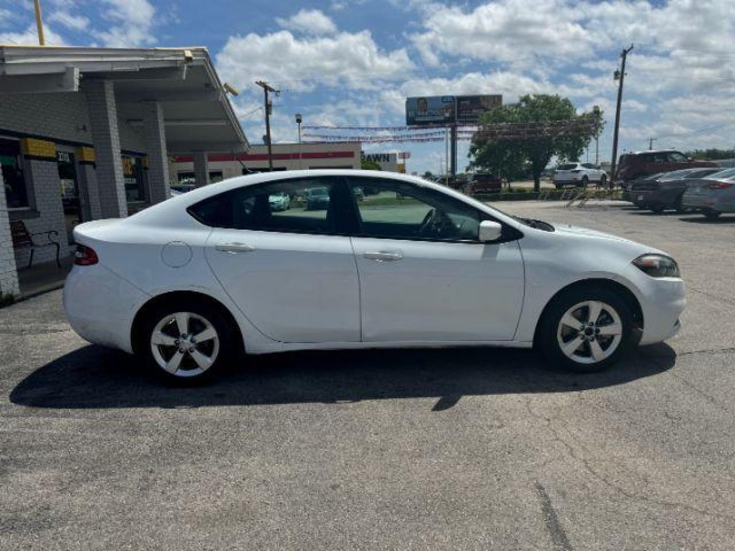 2016 WHITE Dodge Dart SXT (1C3CDFBBXGD) with an 2.4L L4 DOHC 16V engine, located at 2715 W Pioneer Pkwy, Arlington, TX, 76013, (817) 265-9009, 32.710262, -97.153236 - Photo#5