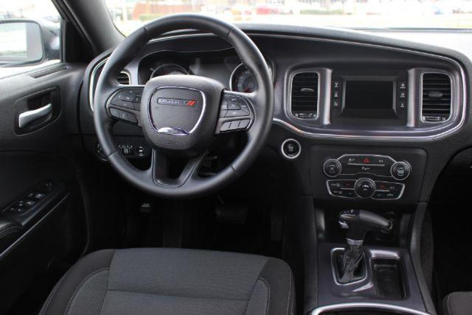 2016 BLACK Dodge Charger SE (2C3CDXBG8GH) with an 3.6L V6 DOHC 24V engine, 8-Speed Automatic transmission, located at 2715 W Pioneer Pkwy, Arlington, TX, 76013, (817) 265-9009, 32.710262, -97.153236 - Photo#13