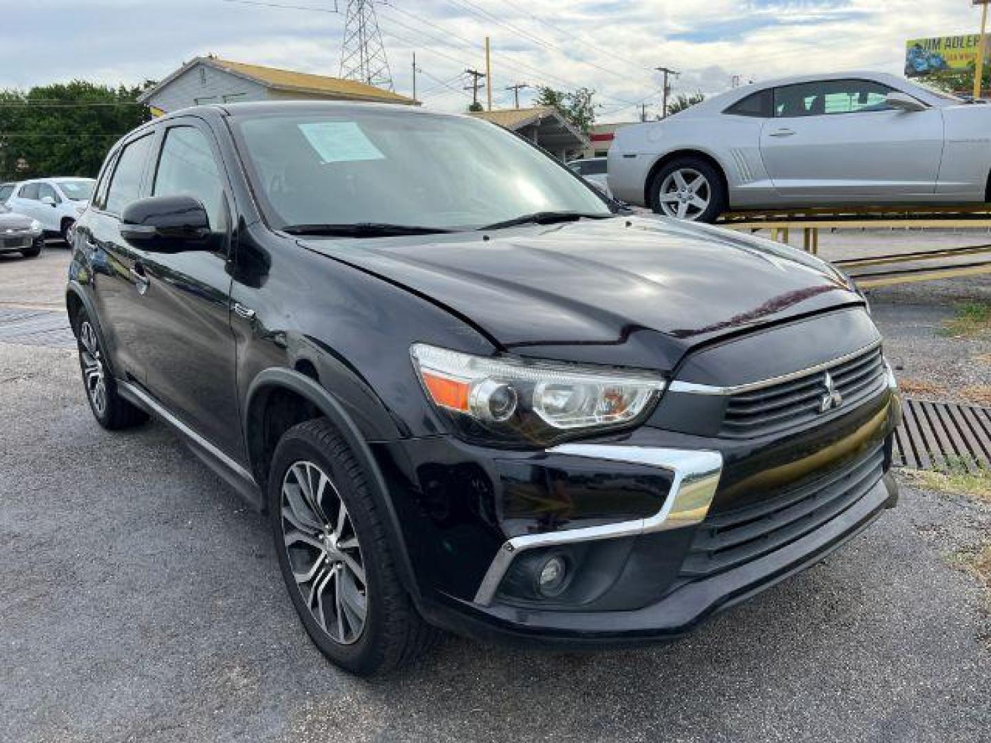 2017 BLACK Mitsubishi Outlander Sport 2.0 ES CVT (JA4AP3AU8HZ) with an 2.0L L4 DOHC 16V engine, Continuously Variabl transmission, located at 2715 W Pioneer Pkwy, Arlington, TX, 76013, (817) 265-9009, 32.710262, -97.153236 - Photo#4