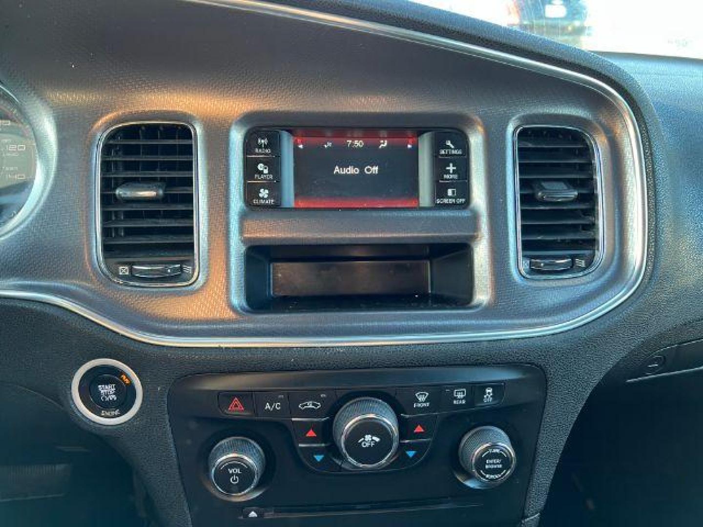 2014 WHITE Dodge Charger SE (2C3CDXBGXEH) with an 3.6L V6 DOHC 24V engine, 5-Speed Automatic transmission, located at 2715 W Pioneer Pkwy, Arlington, TX, 76013, (817) 265-9009, 32.710262, -97.153236 - Photo#17