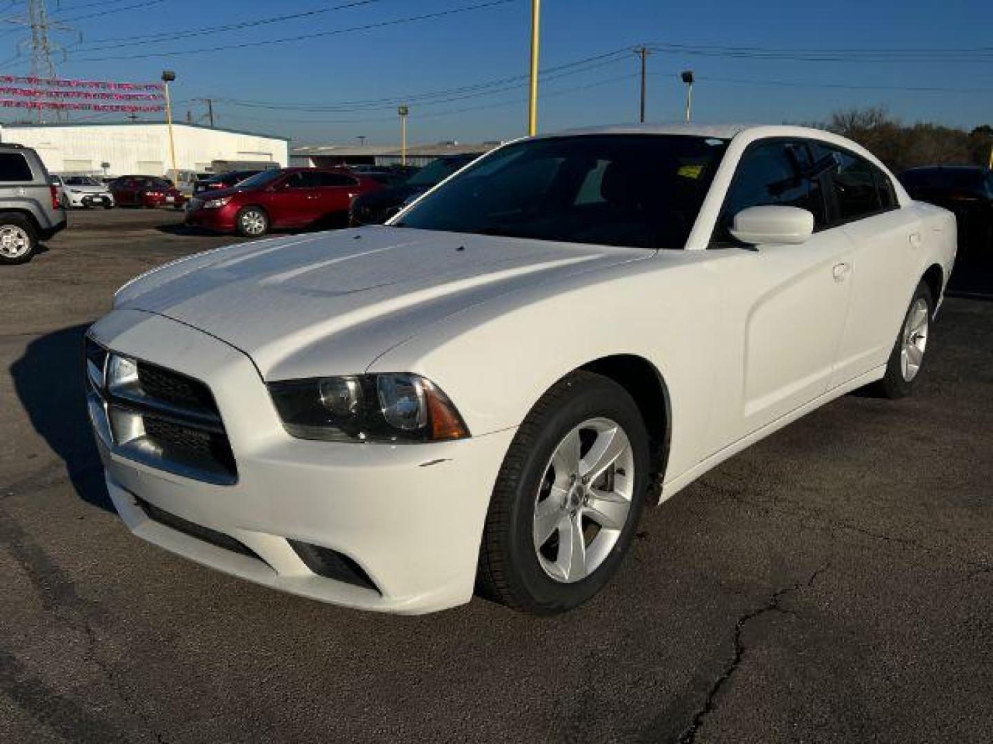 2014 WHITE Dodge Charger SE (2C3CDXBGXEH) with an 3.6L V6 DOHC 24V engine, 5-Speed Automatic transmission, located at 2715 W Pioneer Pkwy, Arlington, TX, 76013, (817) 265-9009, 32.710262, -97.153236 - Photo#2