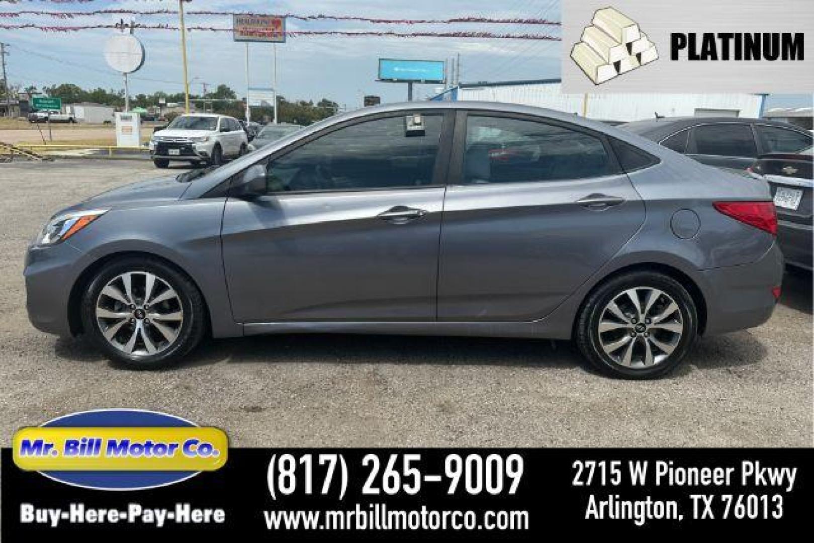 2017 GRAY Hyundai Accent SE 4-Door 6A (KMHCT4AE3HU) with an 1.6L L4 DOHC 16V engine, 6-Speed Automatic transmission, located at 2715 W Pioneer Pkwy, Arlington, TX, 76013, (817) 265-9009, 32.710262, -97.153236 - Photo#0