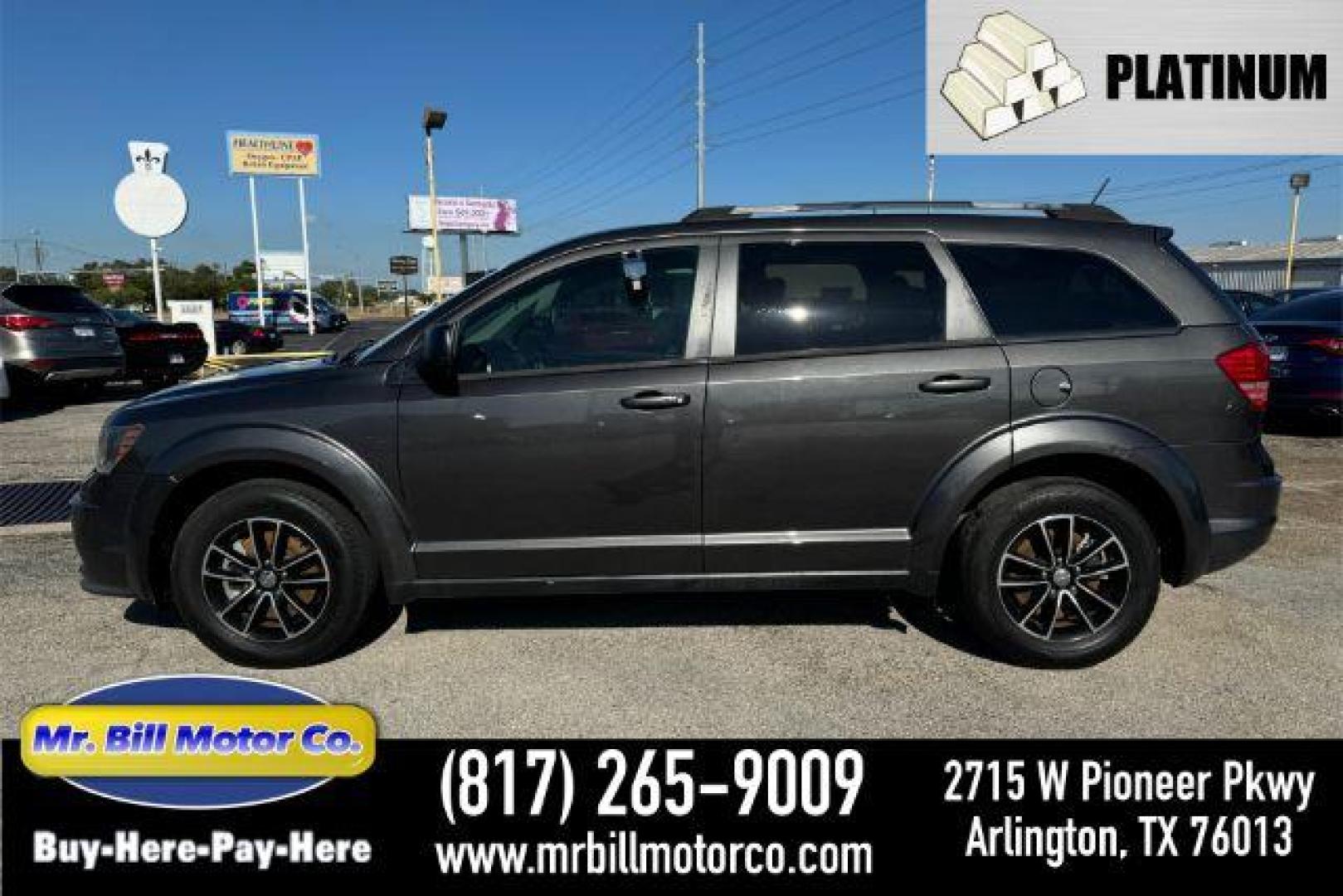 2017 GRAY Dodge Journey SE (3C4PDCAB5HT) with an 2.4L L4 DOHC 16V engine, 4-Speed Automatic transmission, located at 2715 W Pioneer Pkwy, Arlington, TX, 76013, (817) 265-9009, 32.710262, -97.153236 - Photo#0