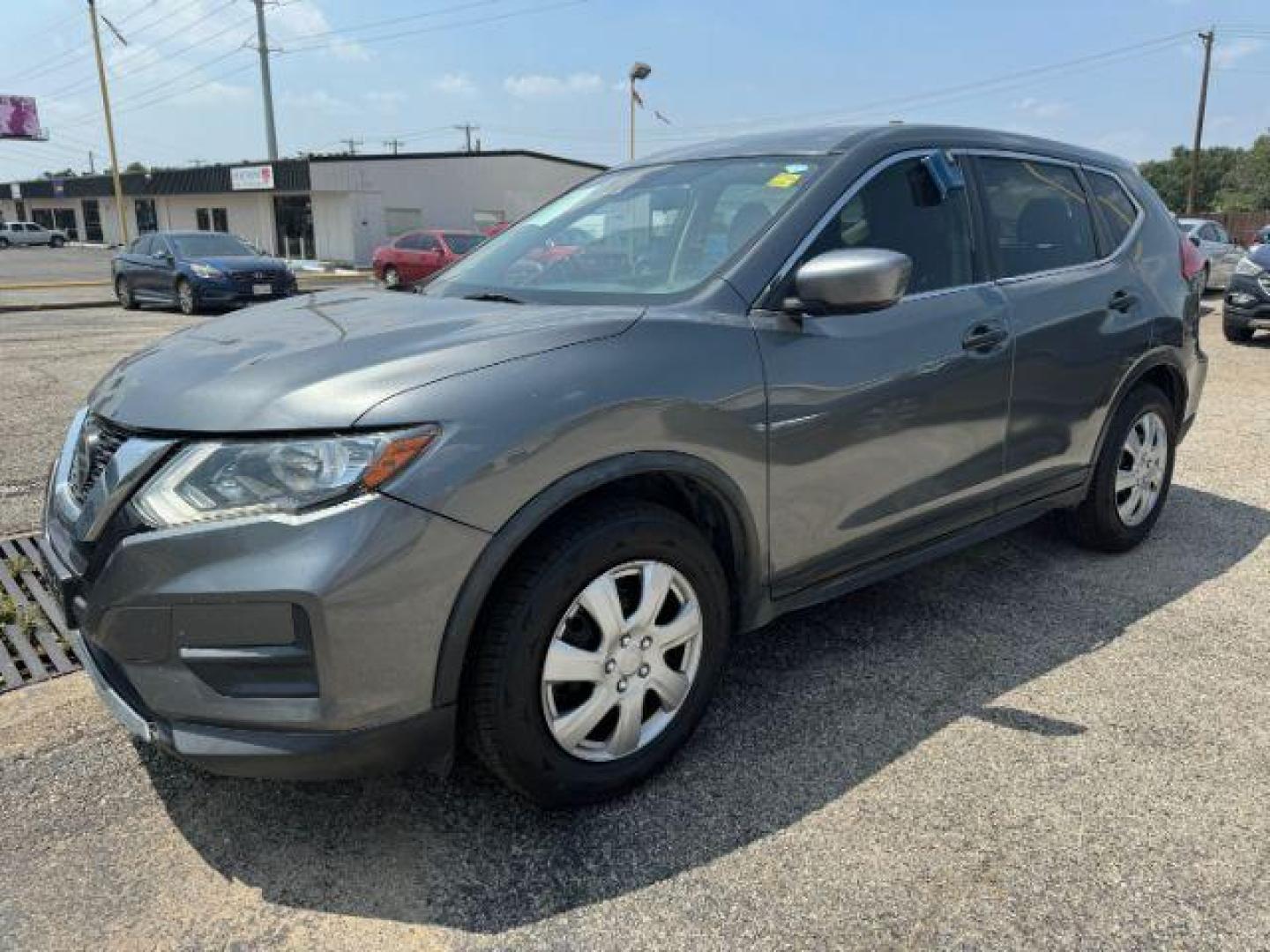 2019 GRAY Nissan Rogue S 2WD (JN8AT2MT7KW) with an 2.5L L4 DOHC 16V engine, Continuously Variabl transmission, located at 2715 W Pioneer Pkwy, Arlington, TX, 76013, (817) 265-9009, 32.710262, -97.153236 - Photo#3