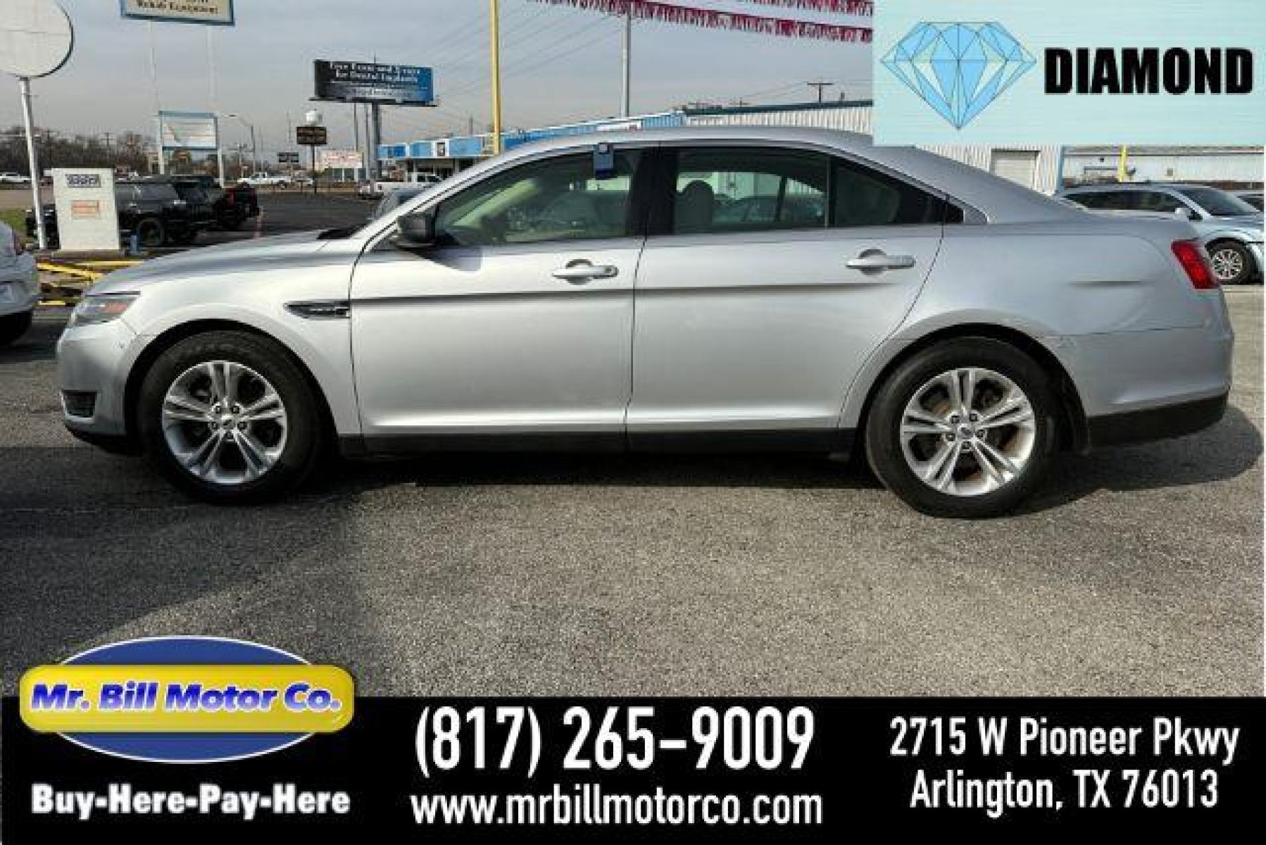 2016 SILVER Ford Taurus SE FWD (1FAHP2D8XGG) with an 3.5L V6 DOHC 24V engine, 6-Speed Automatic transmission, located at 2715 W Pioneer Pkwy, Arlington, TX, 76013, (817) 265-9009, 32.710262, -97.153236 - Photo #0