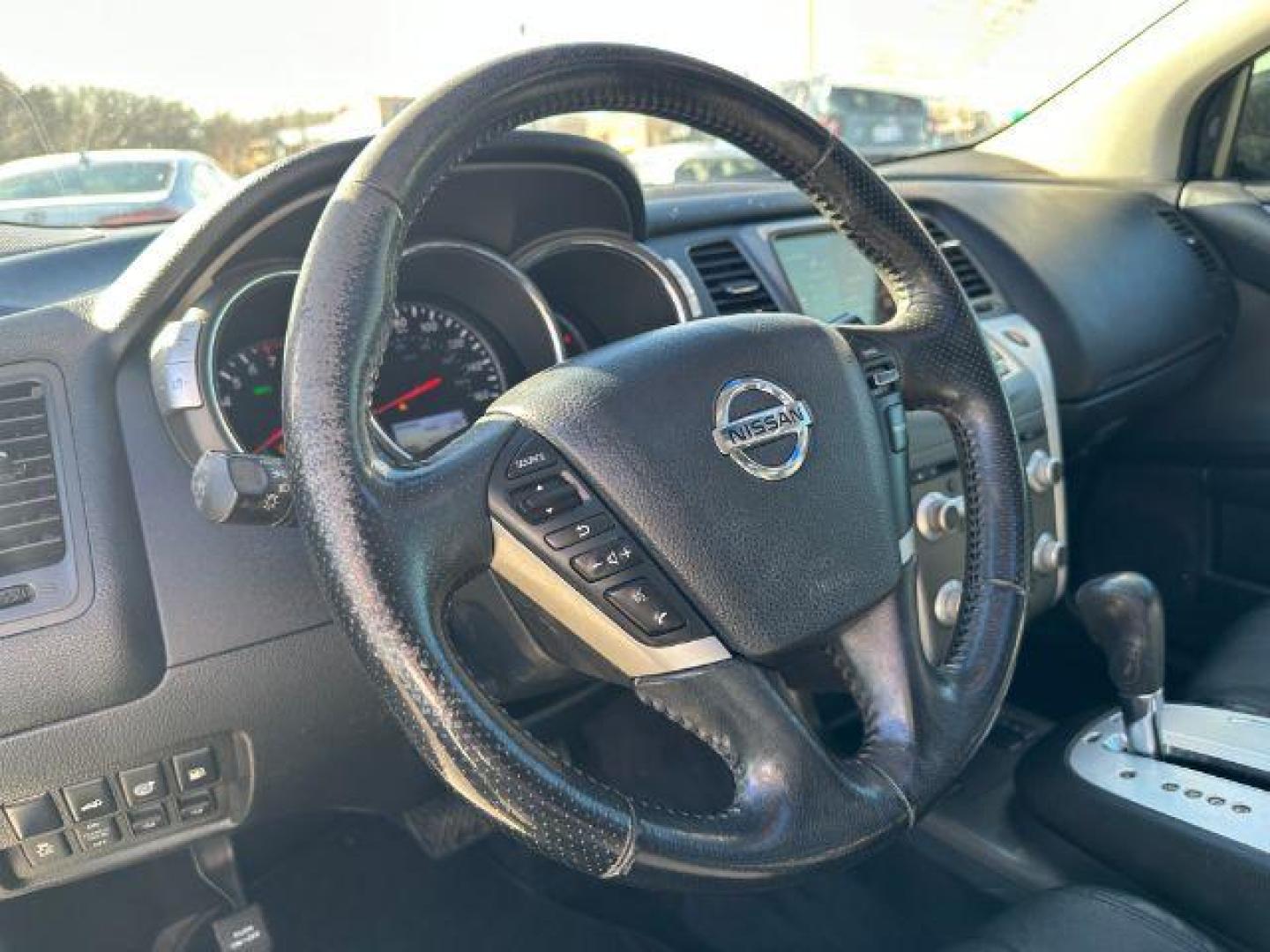 2014 BLACK Nissan Murano SL (JN8AZ1MU8EW) with an 3.5L V6 DOHC 24V engine, Continuously Variabl transmission, located at 2715 W Pioneer Pkwy, Arlington, TX, 76013, (817) 265-9009, 32.710262, -97.153236 - Photo#14