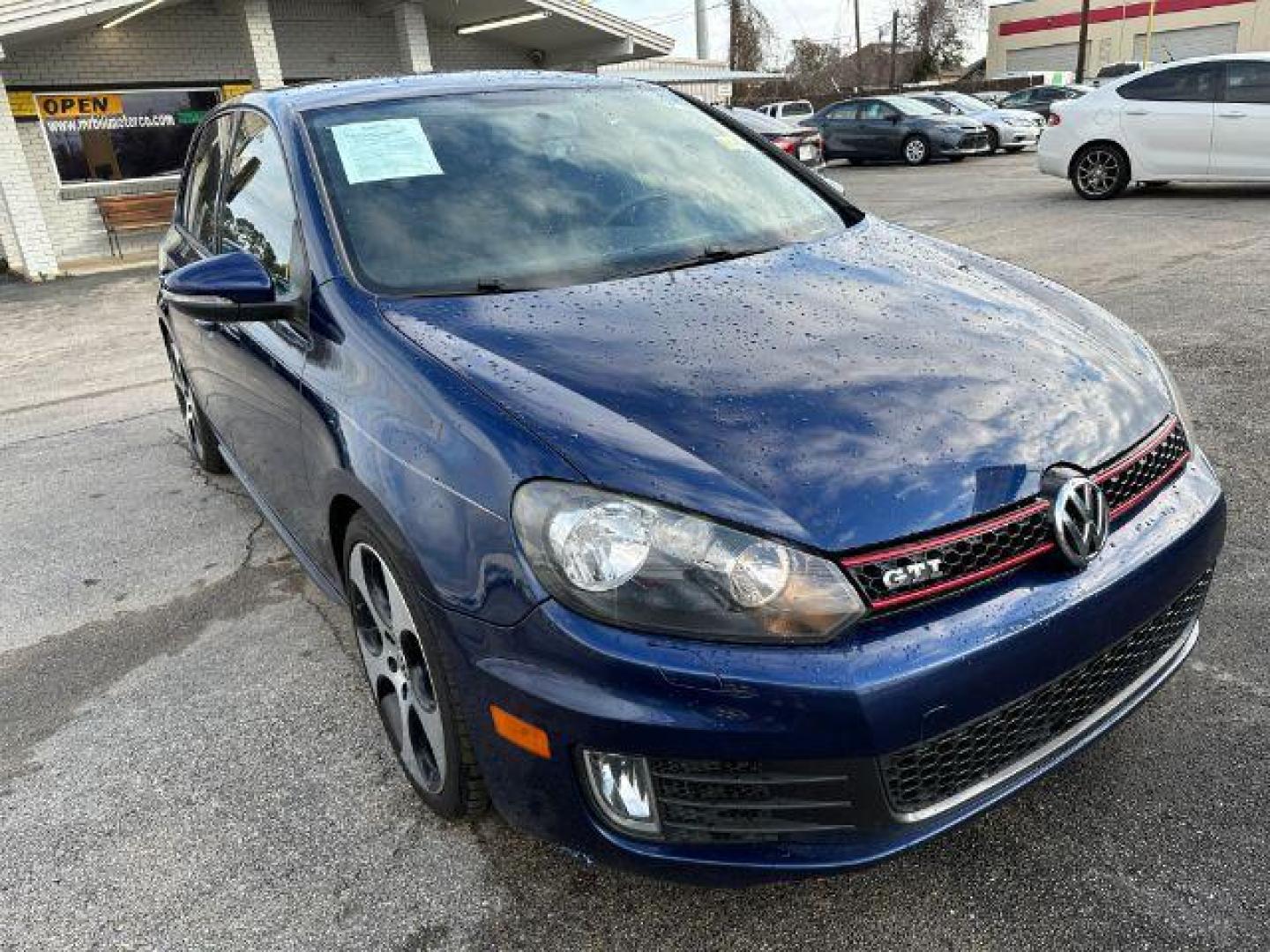 2012 BLUE Volkswagen GTI 4-door (WVWHV7AJ3CW) with an 2.0L L4 DOHC 16V TUR engine, located at 2715 W Pioneer Pkwy, Arlington, TX, 76013, (817) 265-9009, 32.710262, -97.153236 - Photo#4