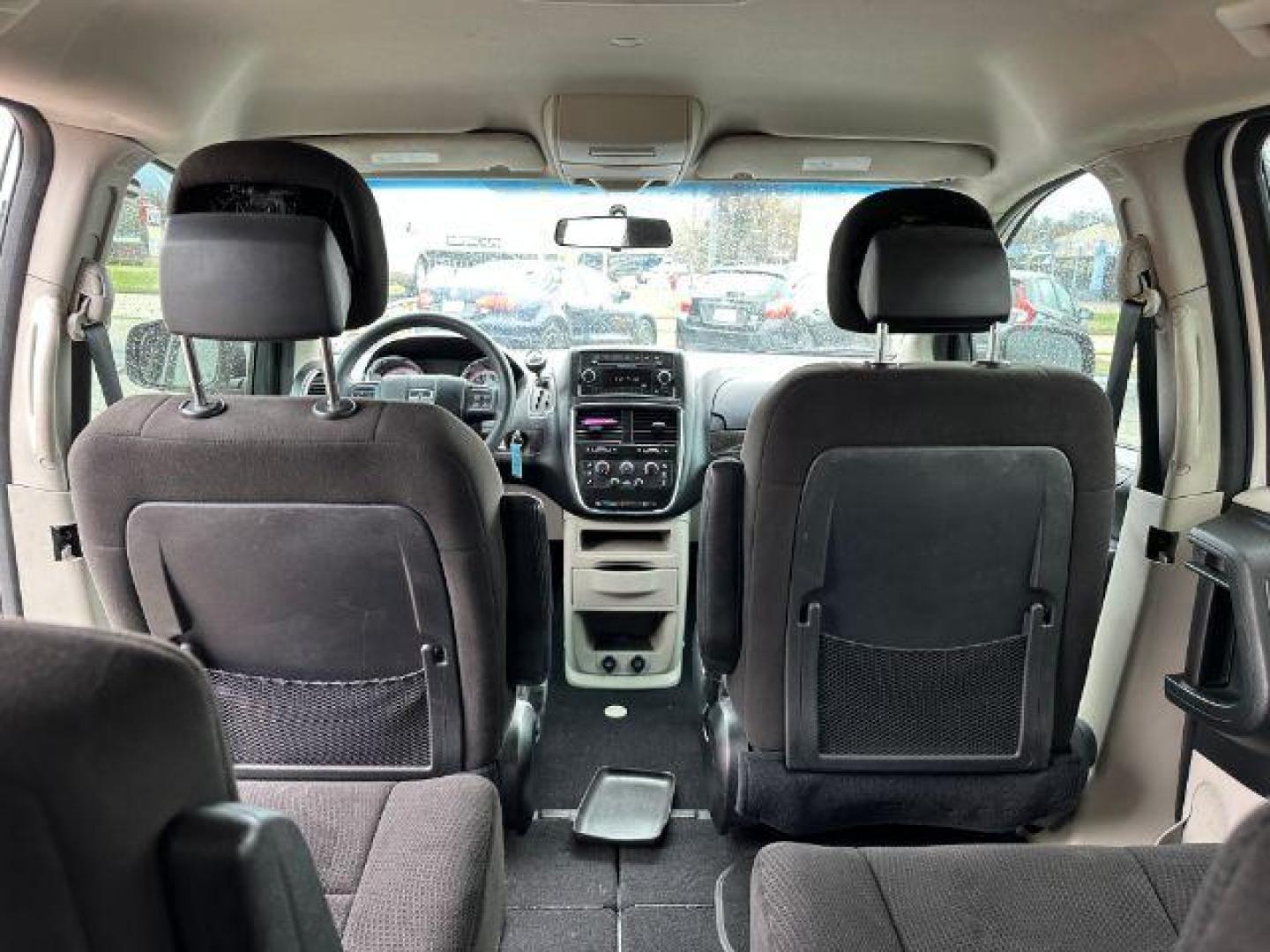 2012 Stone White Dodge Grand Caravan SXT (2C4RDGCG6CR) with an 3.6L V6 DOHC 24V engine, 6-Speed Automatic transmission, located at 2715 W Pioneer Pkwy, Arlington, TX, 76013, (817) 265-9009, 32.710262, -97.153236 - Photo#11