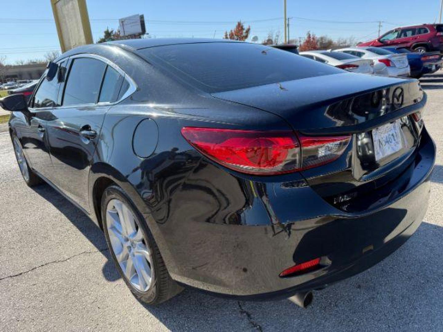 2015 BLACK Mazda Mazda6 i Touring (JM1GJ1V55F1) with an 2.5L L4 DOHC 16V engine, 6-Speed Automatic transmission, located at 2715 W Pioneer Pkwy, Arlington, TX, 76013, (817) 265-9009, 32.710262, -97.153236 - Photo#8