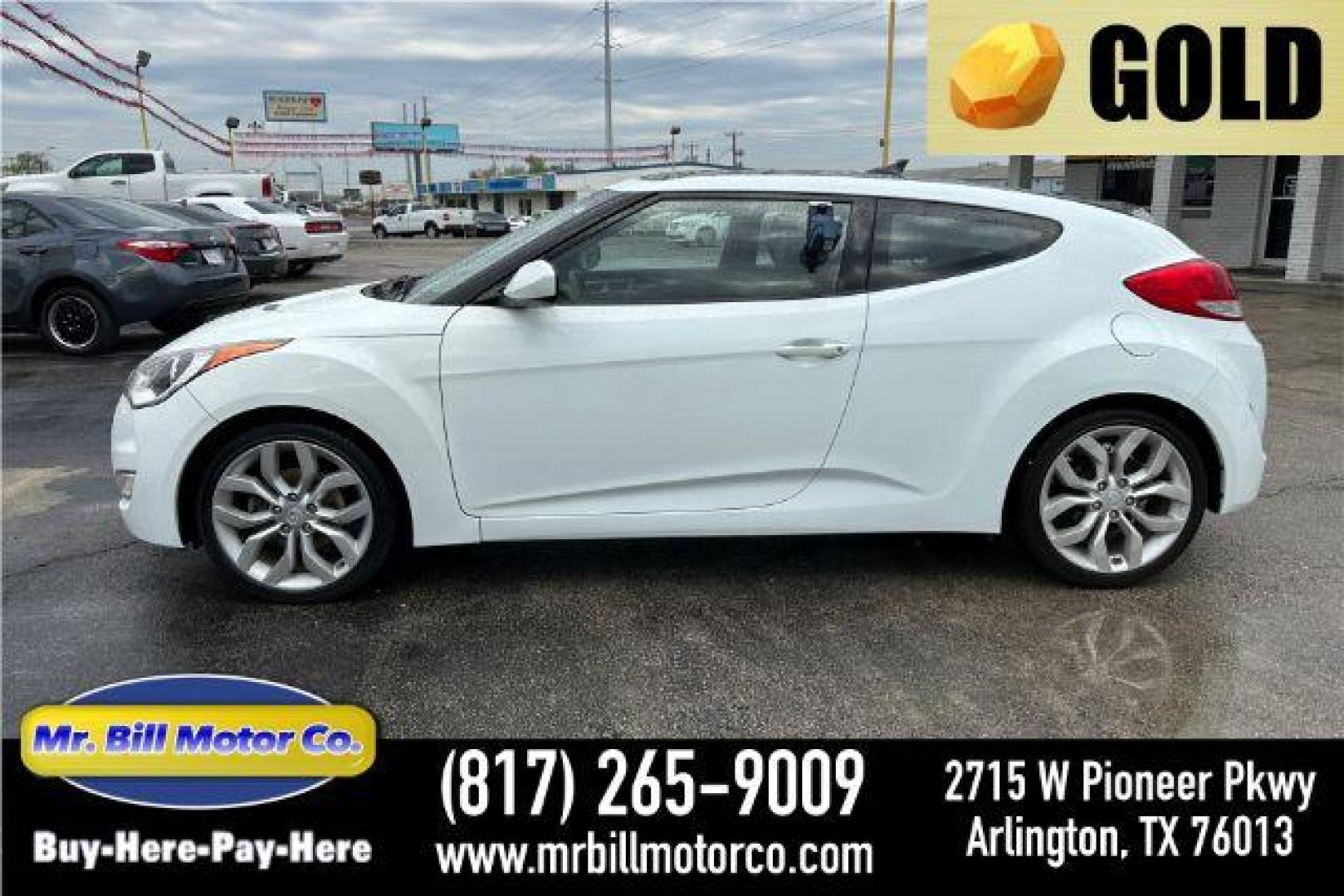 2013 WHITE Hyundai Veloster Base (KMHTC6AD9DU) with an 1.6L L4 DOHC 16V engine, located at 2715 W Pioneer Pkwy, Arlington, TX, 76013, (817) 265-9009, 32.710262, -97.153236 - Photo#0