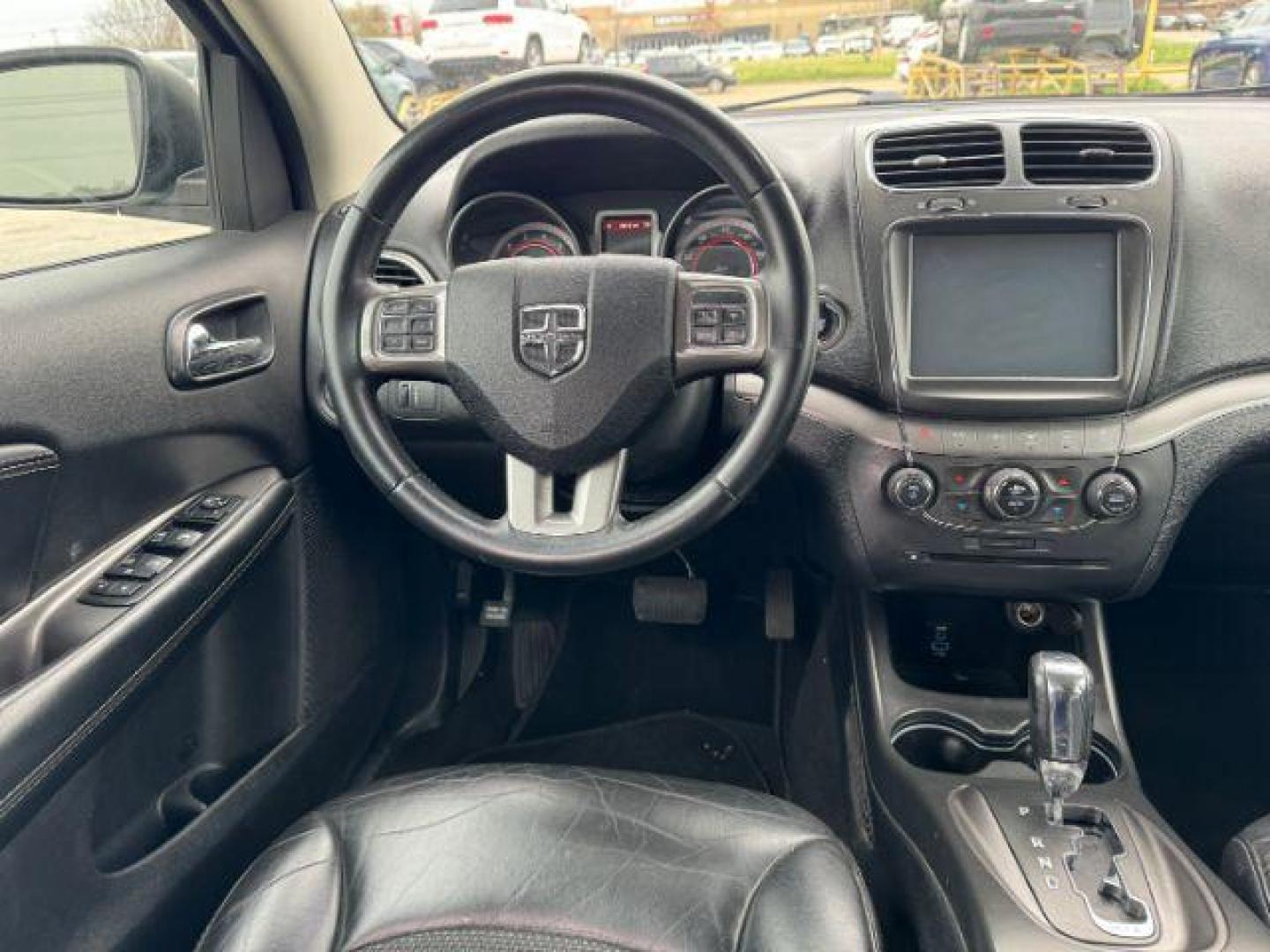 2017 WHITE Dodge Journey Crossroad FWD (3C4PDCGG7HT) with an 3.6L V6 DOHC 24V engine, 4-Speed Automatic transmission, located at 2715 W Pioneer Pkwy, Arlington, TX, 76013, (817) 265-9009, 32.710262, -97.153236 - Photo#11