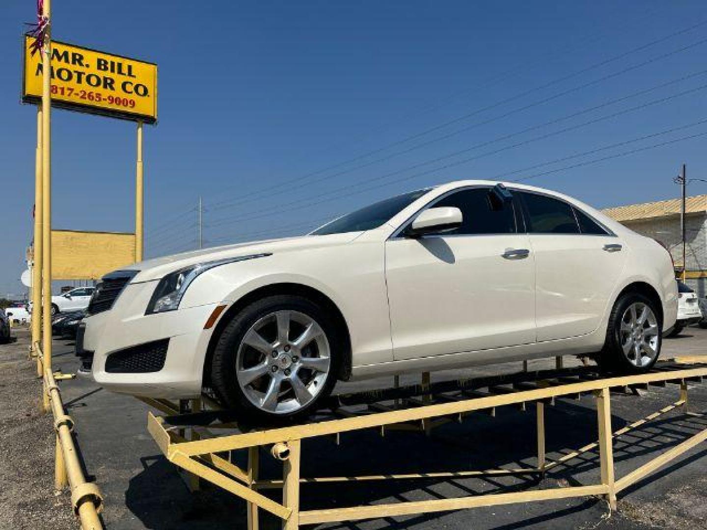 2014 WHITE Cadillac ATS 2.0L Base AWD (1G6AG5RX6E0) with an 2.0L L4 DOHC 16V TUR engine, 6-Speed Automatic transmission, located at 2715 W Pioneer Pkwy, Arlington, TX, 76013, (817) 265-9009, 32.710262, -97.153236 - Photo#3