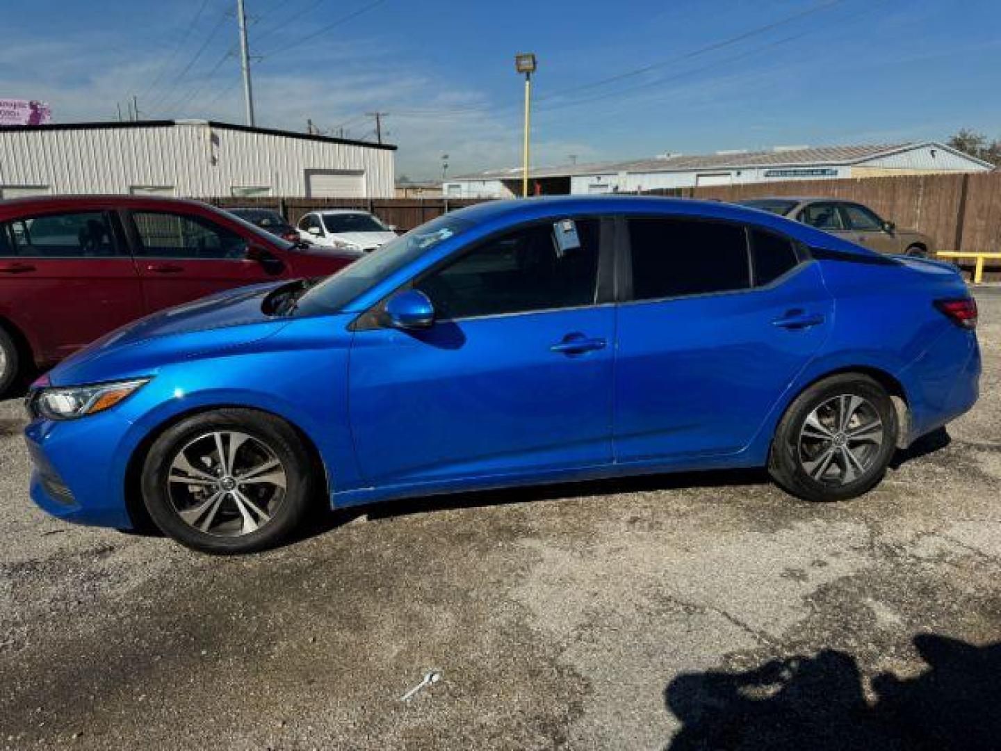 2020 BLUE Nissan Sentra SV (3N1AB8CVXLY) with an 1.8L L4 SFI DOHC 16 engine, Continuously Variabl transmission, located at 2715 W Pioneer Pkwy, Arlington, TX, 76013, (817) 265-9009, 32.710262, -97.153236 - Photo#2