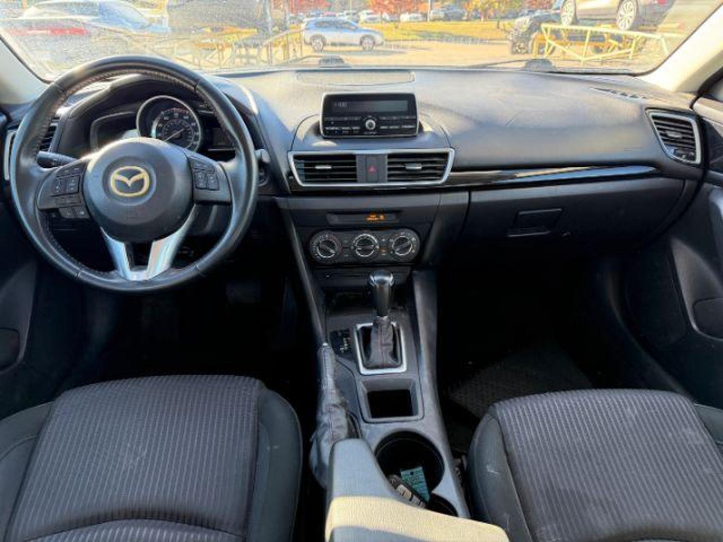 2014 GRAY Mazda MAZDA3 i Touring AT 4-Door (3MZBM1V74EM) with an 2.0L L4 DOHC 16V engine, 6-Speed Automatic transmission, located at 2715 W Pioneer Pkwy, Arlington, TX, 76013, (817) 265-9009, 32.710262, -97.153236 - Photo#12