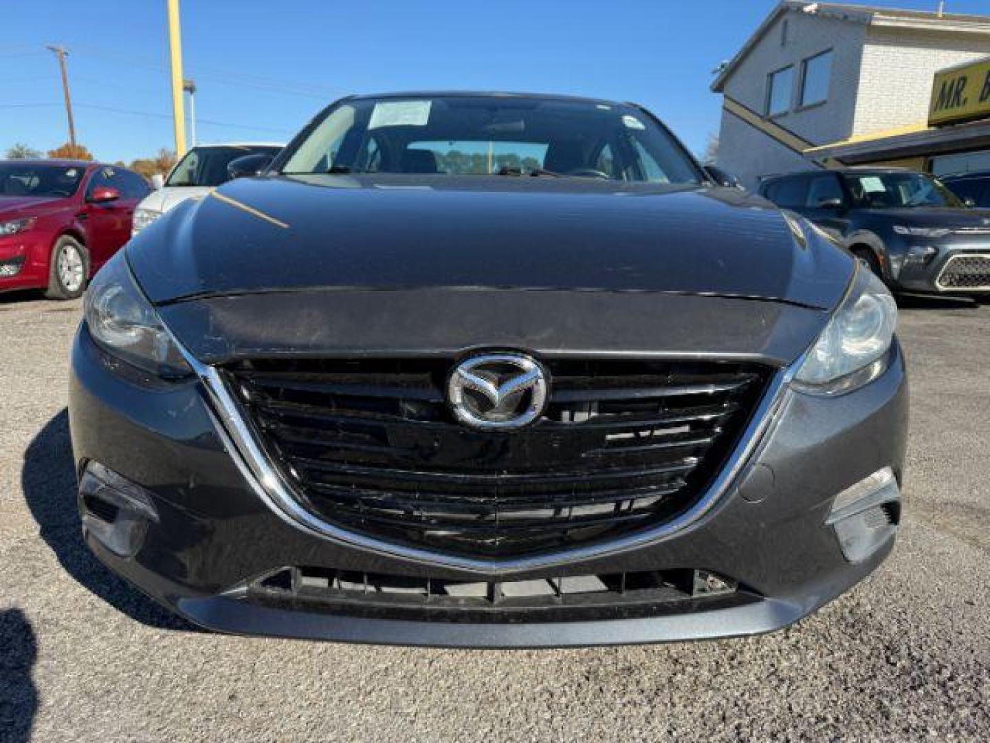 2014 GRAY Mazda MAZDA3 i Touring AT 4-Door (3MZBM1V74EM) with an 2.0L L4 DOHC 16V engine, 6-Speed Automatic transmission, located at 2715 W Pioneer Pkwy, Arlington, TX, 76013, (817) 265-9009, 32.710262, -97.153236 - Photo#4