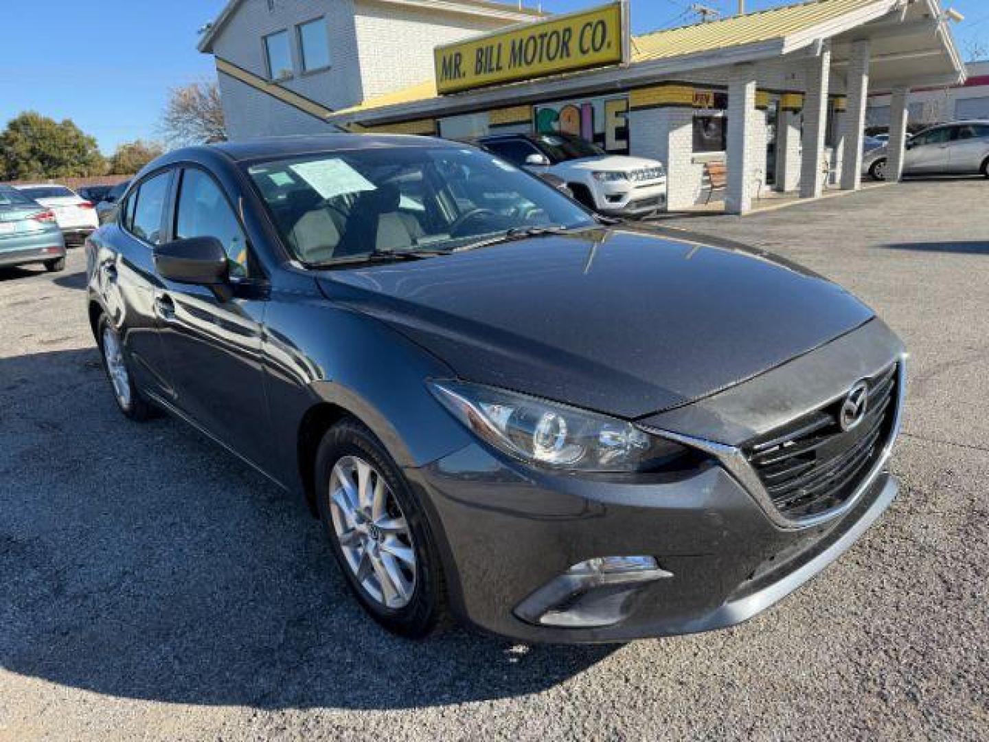 2014 GRAY Mazda MAZDA3 i Touring AT 4-Door (3MZBM1V74EM) with an 2.0L L4 DOHC 16V engine, 6-Speed Automatic transmission, located at 2715 W Pioneer Pkwy, Arlington, TX, 76013, (817) 265-9009, 32.710262, -97.153236 - Photo#5