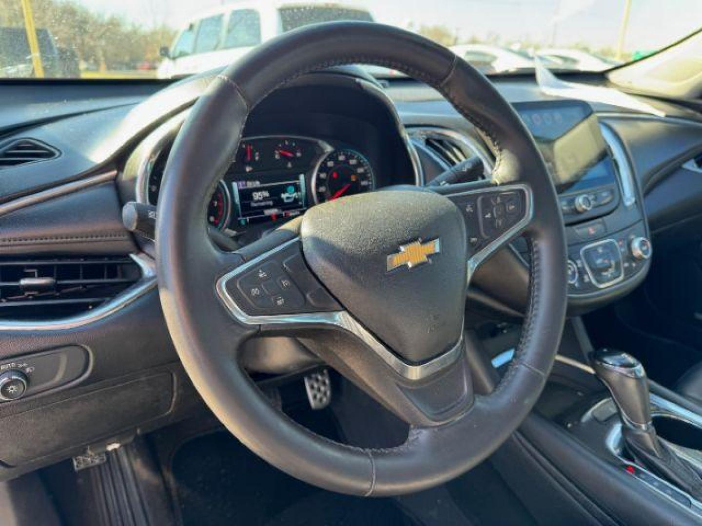 2017 GRAY Chevrolet Malibu 1LT (1G1ZE5ST3HF) with an 1.5L L4 DOHC 16V engine, 6-Speed Automatic transmission, located at 2715 W Pioneer Pkwy, Arlington, TX, 76013, (817) 265-9009, 32.710262, -97.153236 - Photo#15