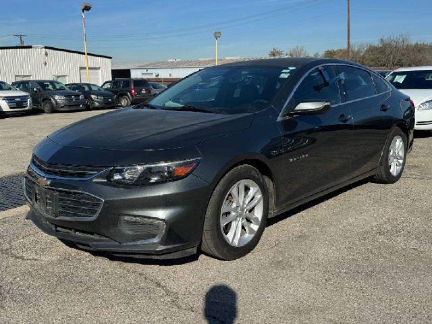 2017 GRAY Chevrolet Malibu 1LT (1G1ZE5ST3HF) with an 1.5L L4 DOHC 16V engine, 6-Speed Automatic transmission, located at 2715 W Pioneer Pkwy, Arlington, TX, 76013, (817) 265-9009, 32.710262, -97.153236 - Photo#3