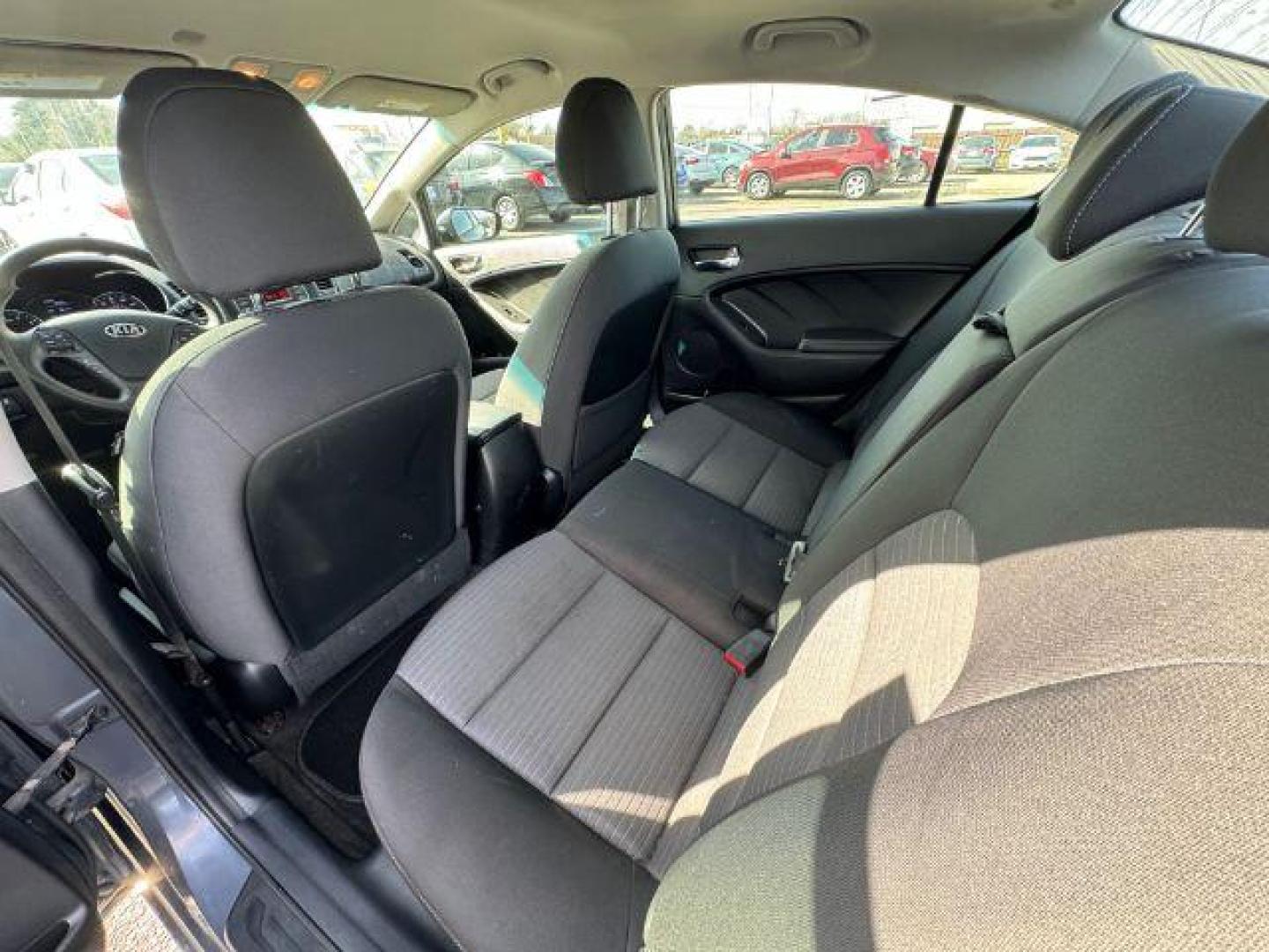 2014 GRAY Kia Forte EX (KNAFX4A65E5) with an 1.8L L4 DOHC 16V engine, 6-Speed Automatic transmission, located at 2715 W Pioneer Pkwy, Arlington, TX, 76013, (817) 265-9009, 32.710262, -97.153236 - Photo#14