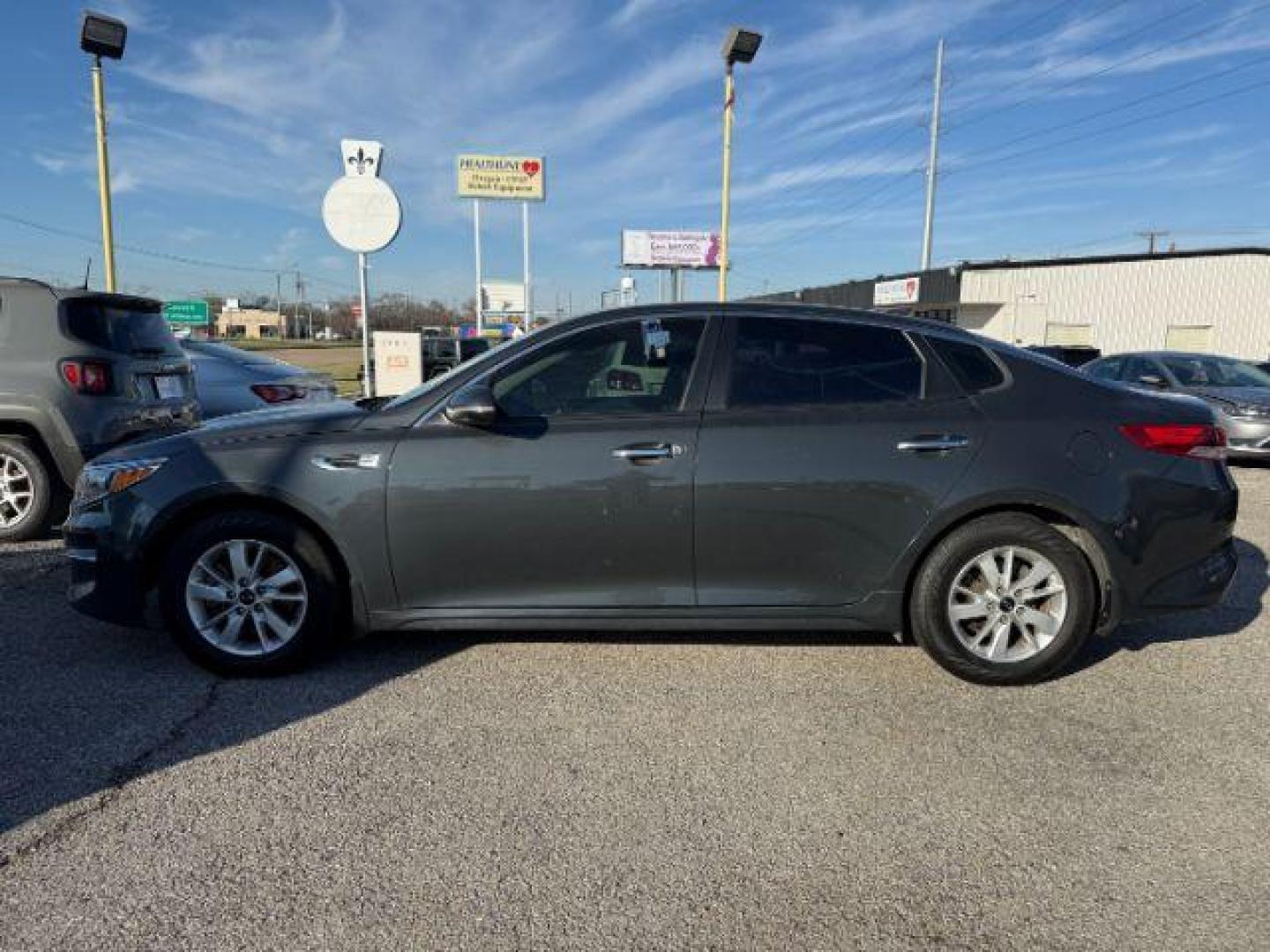 2016 GRAY Kia Optima LX (KNAGT4L35G5) with an 2.4L L4 DOHC 16V engine, 6-Speed Automatic transmission, located at 2715 W Pioneer Pkwy, Arlington, TX, 76013, (817) 265-9009, 32.710262, -97.153236 - Photo#2