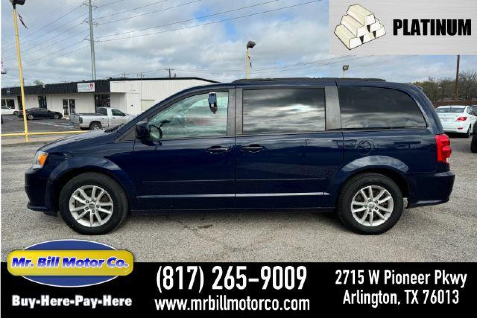 2016 BLUE Dodge Grand Caravan SXT (2C4RDGCG6GR) with an 3.6L V6 DOHC 24V engine, 6-Speed Automatic transmission, located at 2715 W Pioneer Pkwy, Arlington, TX, 76013, (817) 265-9009, 32.710262, -97.153236 - Photo#0