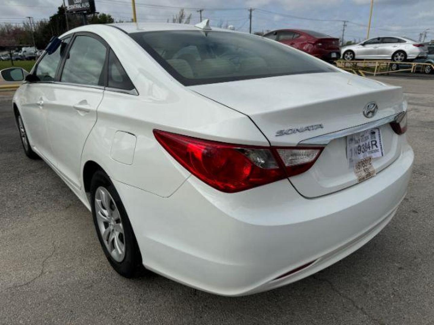 2012 WHITE Hyundai Sonata GLS Auto (5NPEB4AC6CH) with an 2.4L L4 DOHC 16V engine, 6-Speed Automatic transmission, located at 2715 W Pioneer Pkwy, Arlington, TX, 76013, (817) 265-9009, 32.710262, -97.153236 - Photo#8