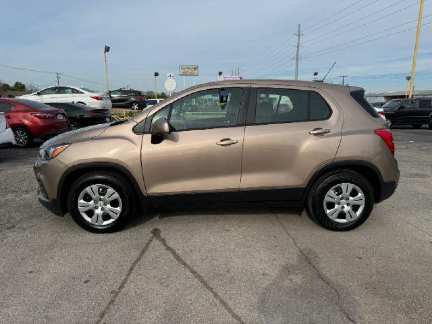 2019 BROWN Chevrolet Trax LS FWD (3GNCJKSB1KL) with an 1.4L L4 DOHC 16V engine, 6-Speed Automatic transmission, located at 2715 W Pioneer Pkwy, Arlington, TX, 76013, (817) 265-9009, 32.710262, -97.153236 - Photo#3