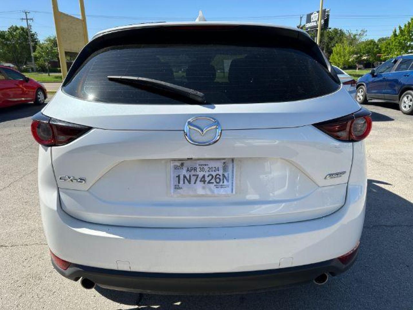 2019 WHITE Mazda CX-5 Sport (JM3KFABM5K0) with an 2.5L L4 DOHC 16V engine, 6-Speed Automatic transmission, located at 2715 W Pioneer Pkwy, Arlington, TX, 76013, (817) 265-9009, 32.710262, -97.153236 - Photo#9