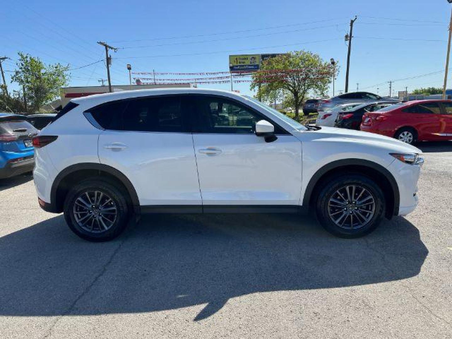 2019 WHITE Mazda CX-5 Sport (JM3KFABM5K0) with an 2.5L L4 DOHC 16V engine, 6-Speed Automatic transmission, located at 2715 W Pioneer Pkwy, Arlington, TX, 76013, (817) 265-9009, 32.710262, -97.153236 - Photo#7