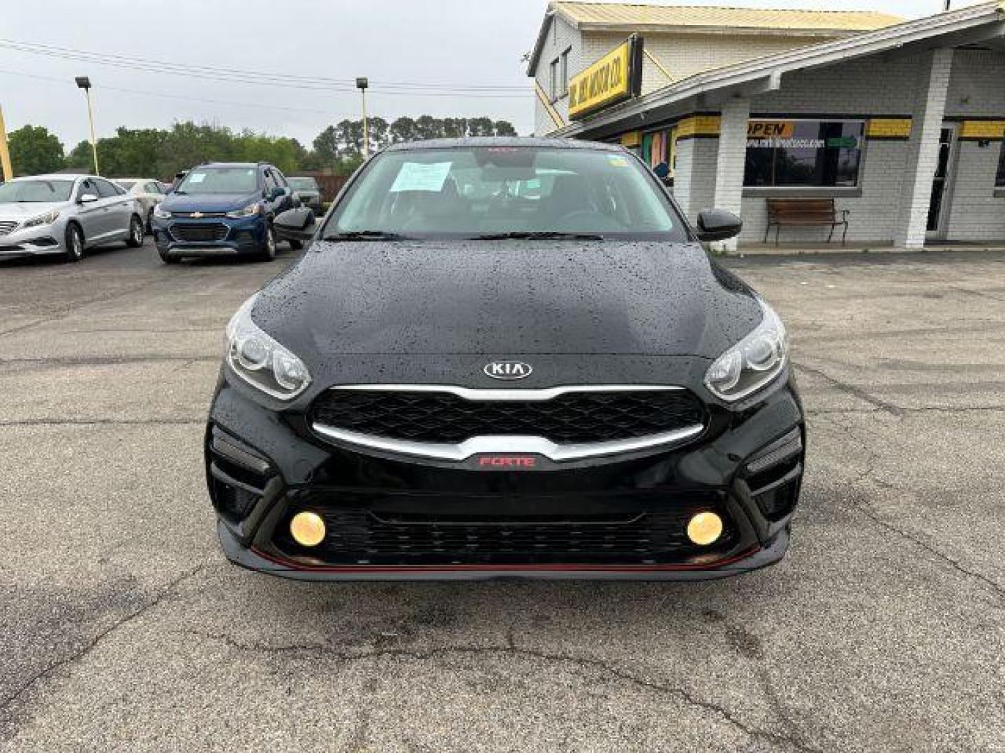 2020 BLACK Kia Forte FE (3KPF24AD4LE) with an 2.0L L4 DOHC 16V engine, Continuously Variable Transmission transmission, located at 2715 W Pioneer Pkwy, Arlington, TX, 76013, (817) 265-9009, 32.710262, -97.153236 - Photo#4