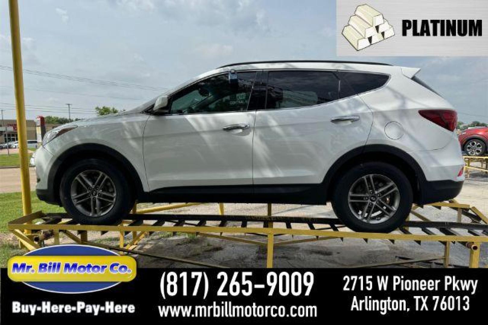 2017 WHITE Hyundai Santa Fe Sport 2.4 FWD (5NMZU3LB4HH) with an 2.4L L4 DOHC 16V engine, 6-Speed Automatic transmission, located at 2715 W Pioneer Pkwy, Arlington, TX, 76013, (817) 265-9009, 32.710262, -97.153236 - Photo#0