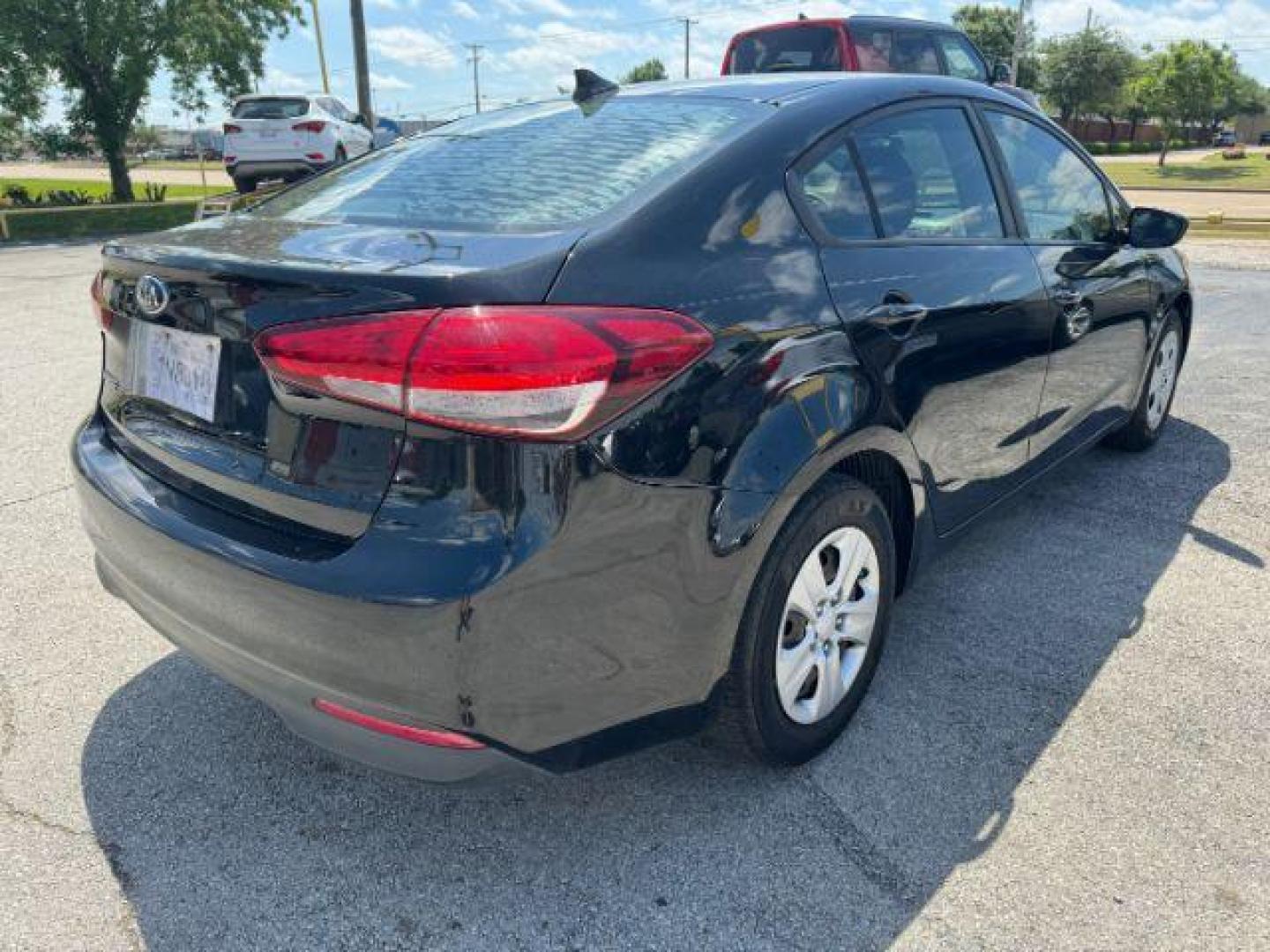 2017 BLACK Kia Forte LX 6A (3KPFK4A77HE) with an 2.0L L4 DOHC 16V engine, 6-Speed Automatic transmission, located at 2715 W Pioneer Pkwy, Arlington, TX, 76013, (817) 265-9009, 32.710262, -97.153236 - Photo#5