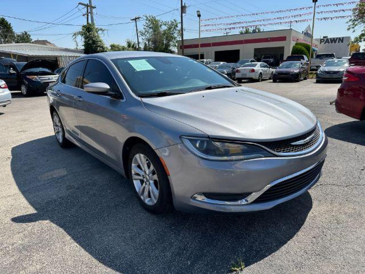 2015 SILVER Chrysler 200 Limited (1C3CCCAB2FN) with an 2.4L L4 DOHC 16V engine, 9-Speed Automatic transmission, located at 2715 W Pioneer Pkwy, Arlington, TX, 76013, (817) 265-9009, 32.710262, -97.153236 - Photo#4