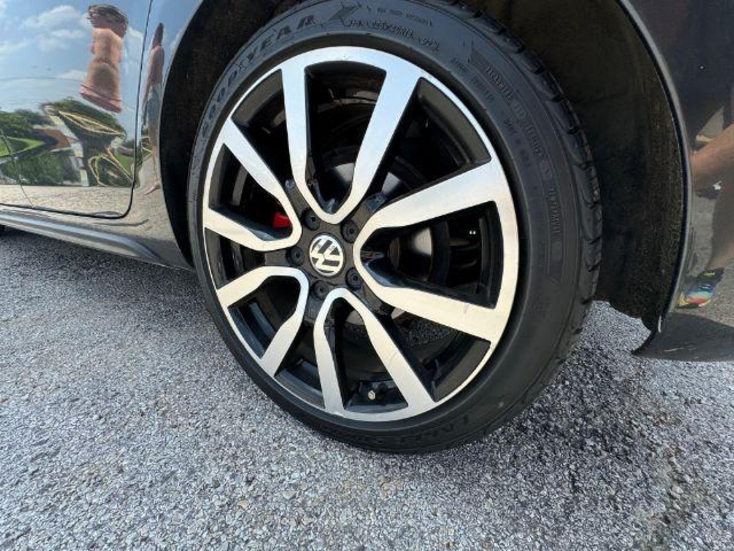 2014 BLACK Volkswagen GTI Drivers Edition 4-Door (WVWHD7AJ6EW) with an 2.0L L4 DOHC 16V TURBO engine, located at 2715 W Pioneer Pkwy, Arlington, TX, 76013, (817) 265-9009, 32.710262, -97.153236 - Photo#10