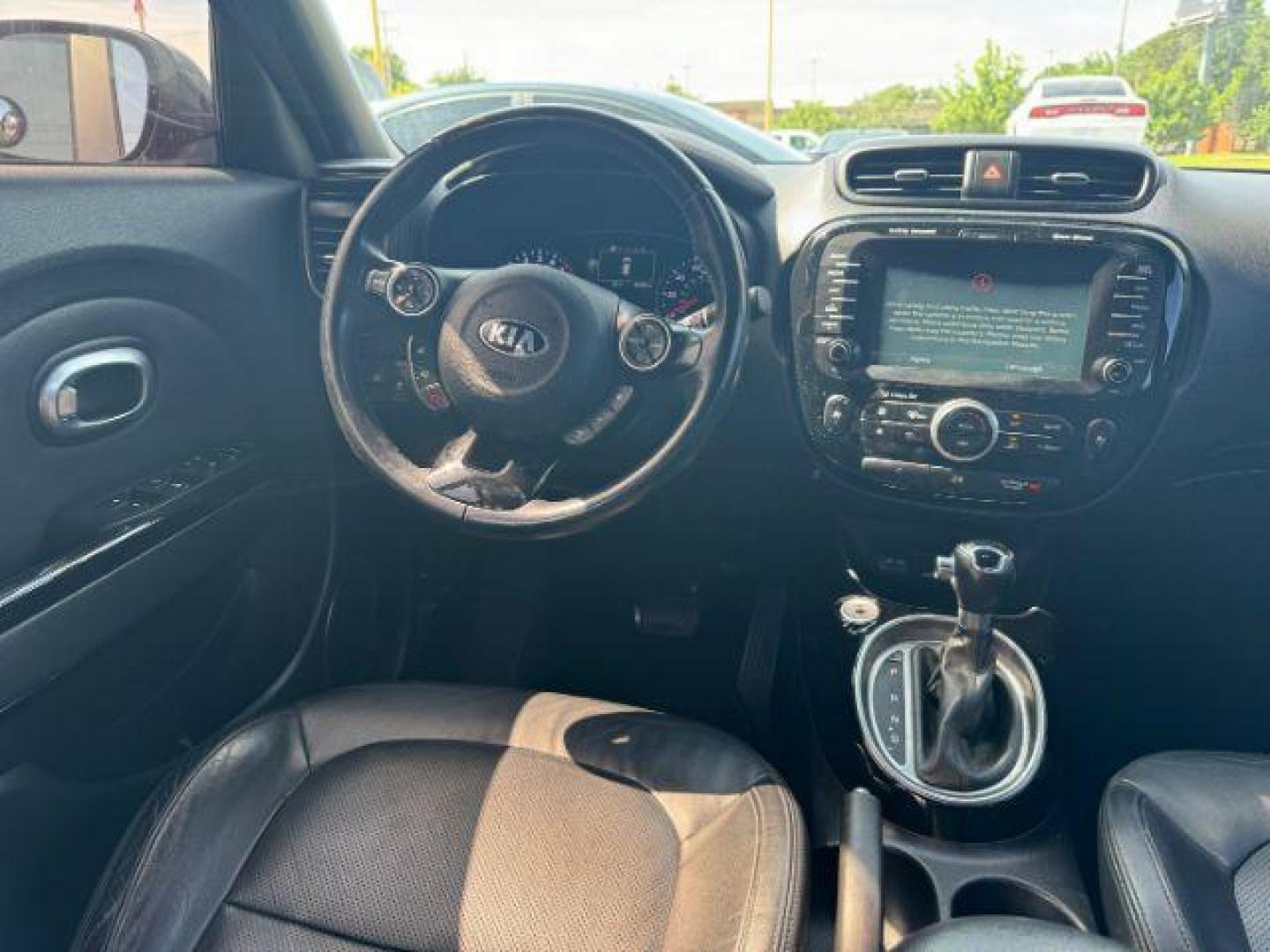 2014 BLACK Kia Soul ! (KNDJX3A52E7) with an 2.0L L4 DOHC 16V engine, 6-Speed Automatic transmission, located at 2715 W Pioneer Pkwy, Arlington, TX, 76013, (817) 265-9009, 32.710262, -97.153236 - Photo#12