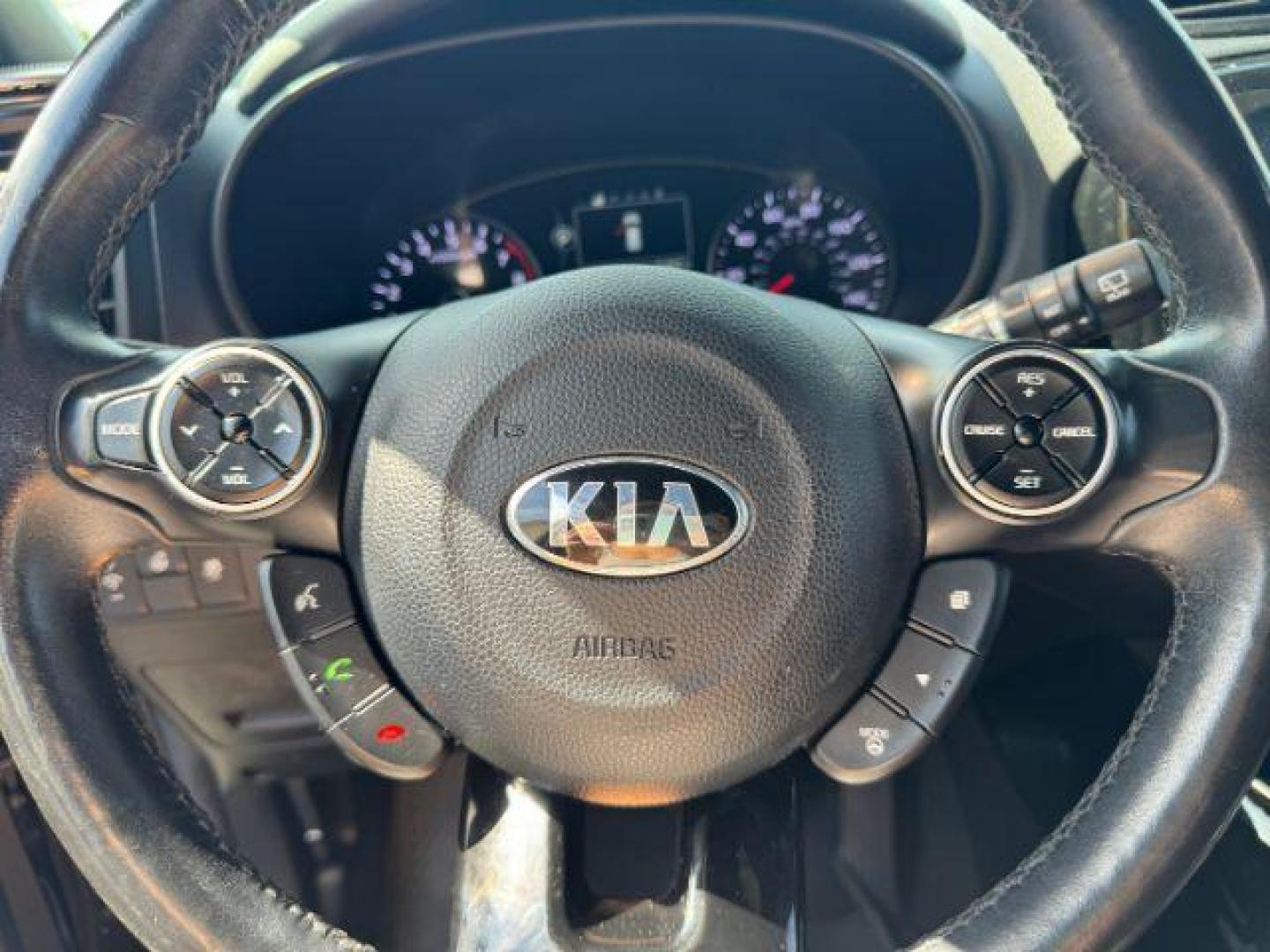 2014 BLACK Kia Soul ! (KNDJX3A52E7) with an 2.0L L4 DOHC 16V engine, 6-Speed Automatic transmission, located at 2715 W Pioneer Pkwy, Arlington, TX, 76013, (817) 265-9009, 32.710262, -97.153236 - Photo#18