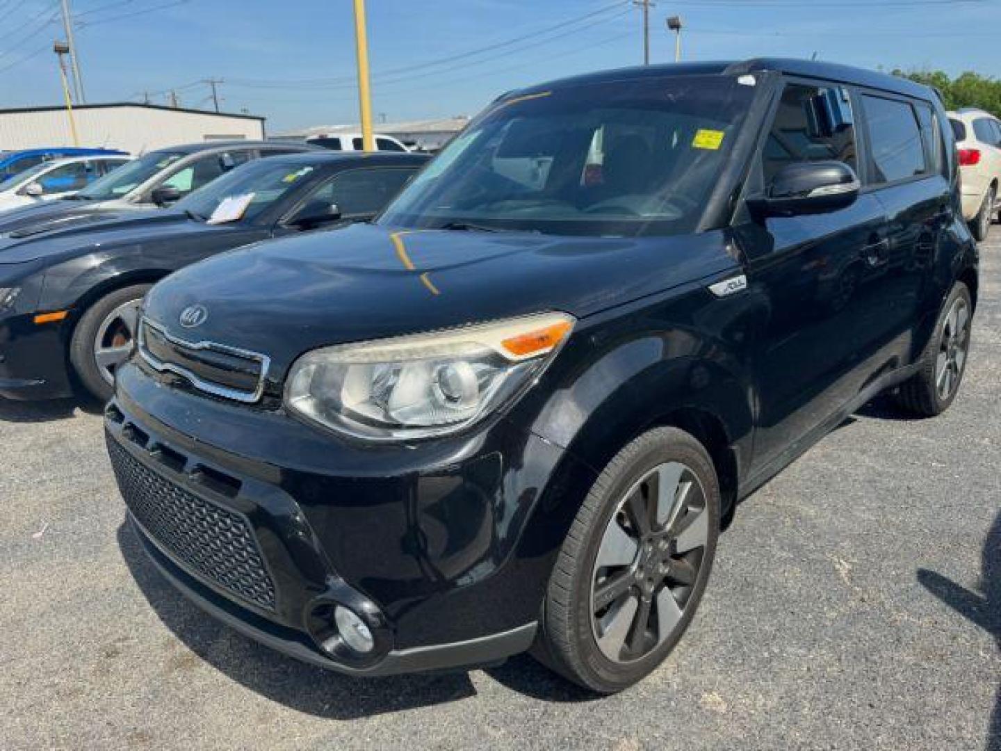 2014 BLACK Kia Soul ! (KNDJX3A52E7) with an 2.0L L4 DOHC 16V engine, 6-Speed Automatic transmission, located at 2715 W Pioneer Pkwy, Arlington, TX, 76013, (817) 265-9009, 32.710262, -97.153236 - Photo#2