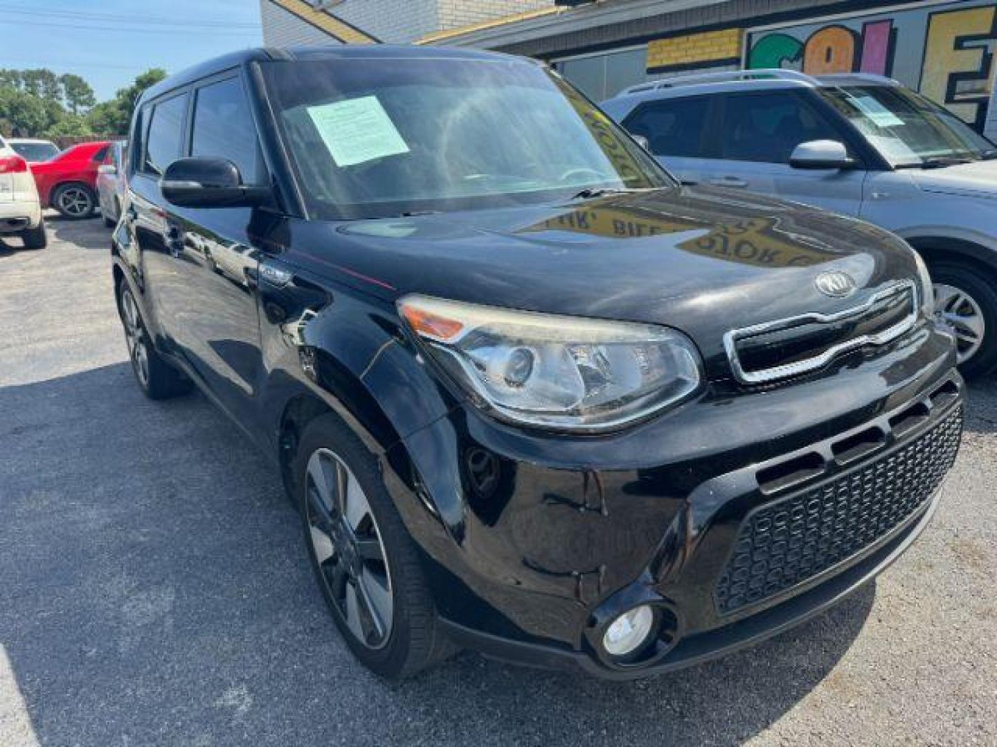 2014 BLACK Kia Soul ! (KNDJX3A52E7) with an 2.0L L4 DOHC 16V engine, 6-Speed Automatic transmission, located at 2715 W Pioneer Pkwy, Arlington, TX, 76013, (817) 265-9009, 32.710262, -97.153236 - Photo#4