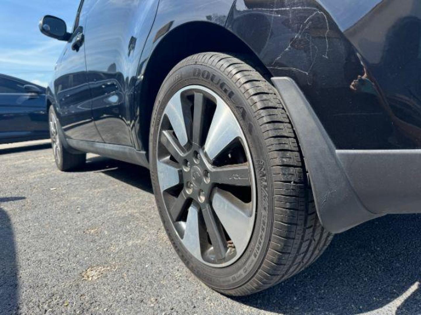 2014 BLACK Kia Soul ! (KNDJX3A52E7) with an 2.0L L4 DOHC 16V engine, 6-Speed Automatic transmission, located at 2715 W Pioneer Pkwy, Arlington, TX, 76013, (817) 265-9009, 32.710262, -97.153236 - Photo#8